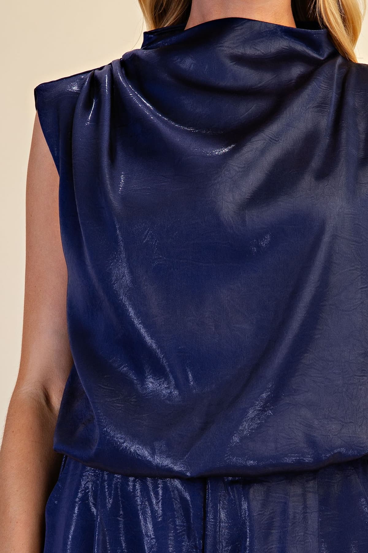 T8518 - NAVY