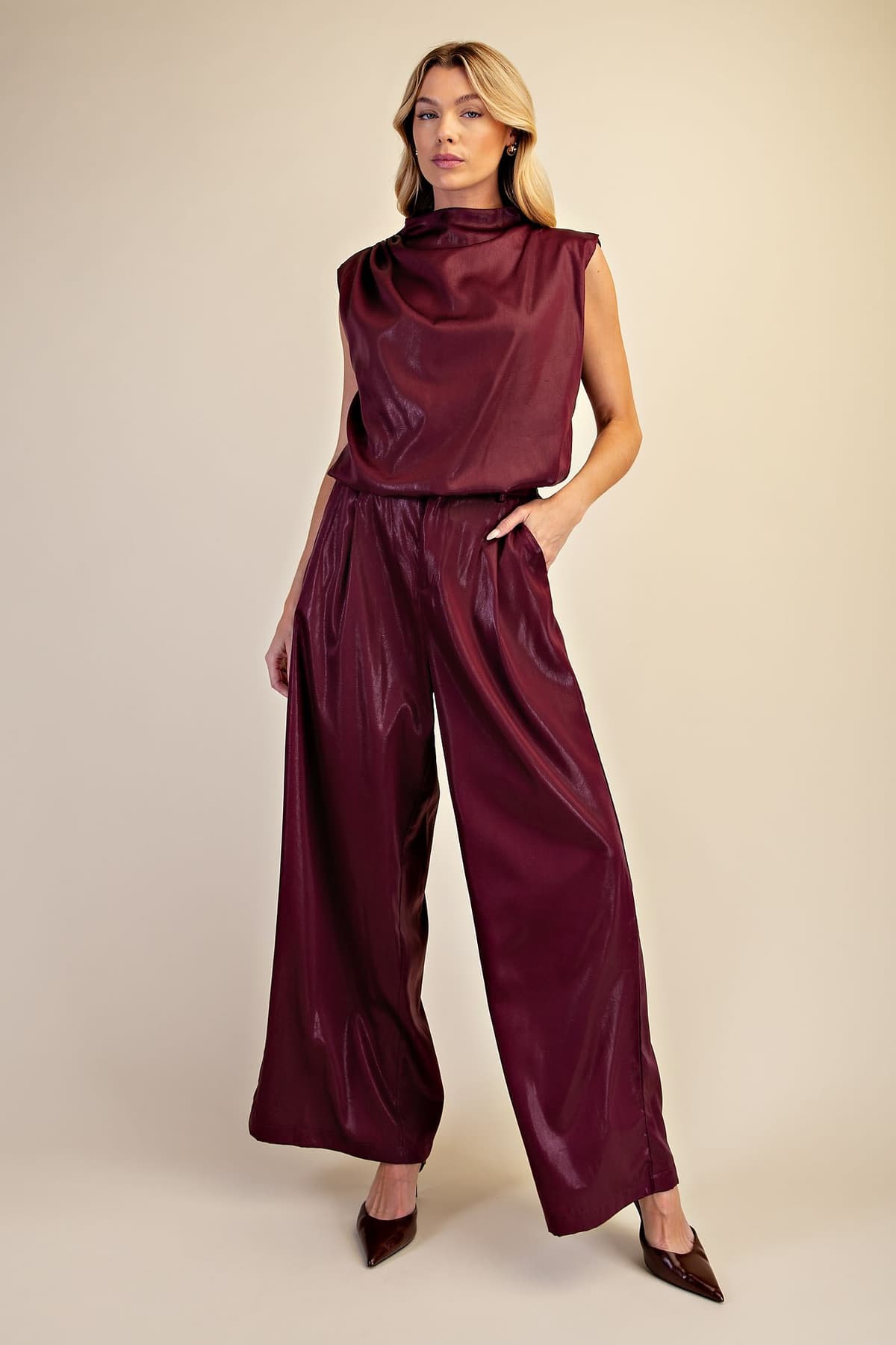 P8519 - BURGUNDY