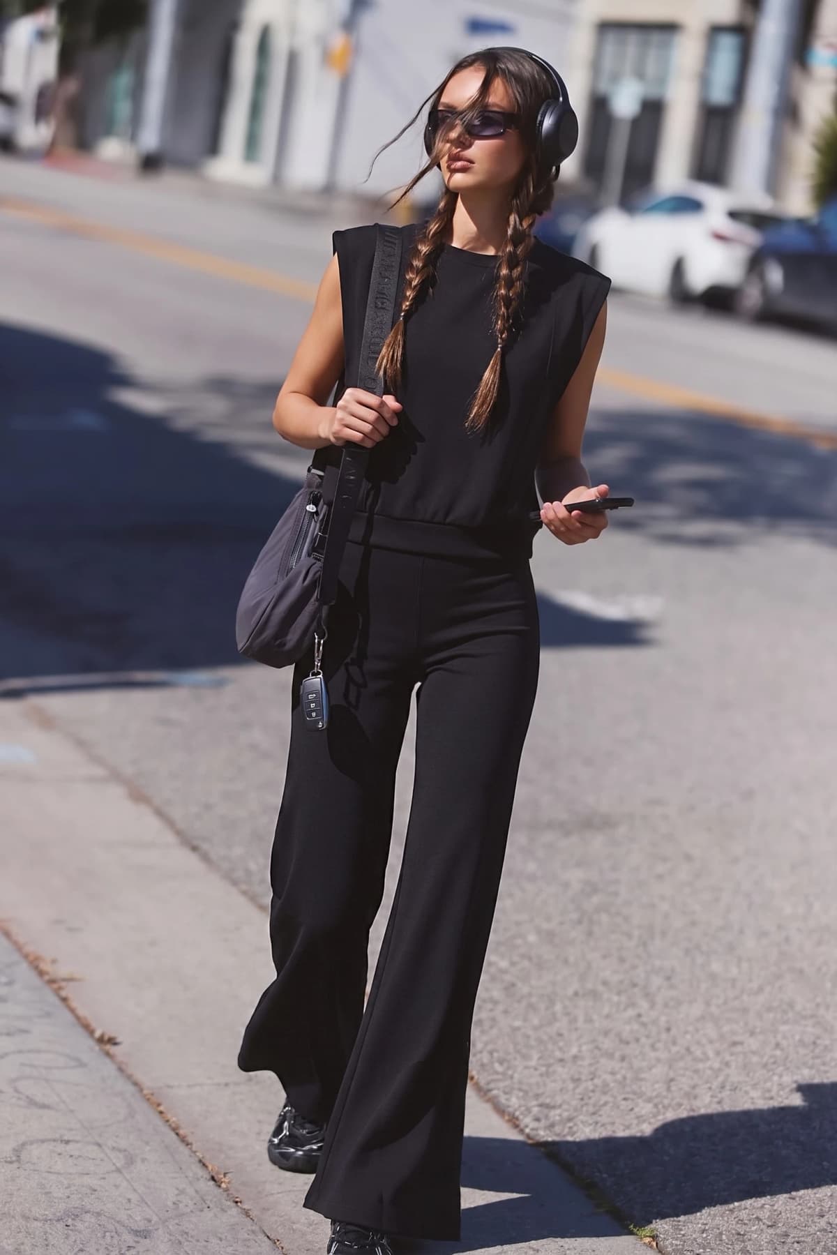 P9374 - BLACK