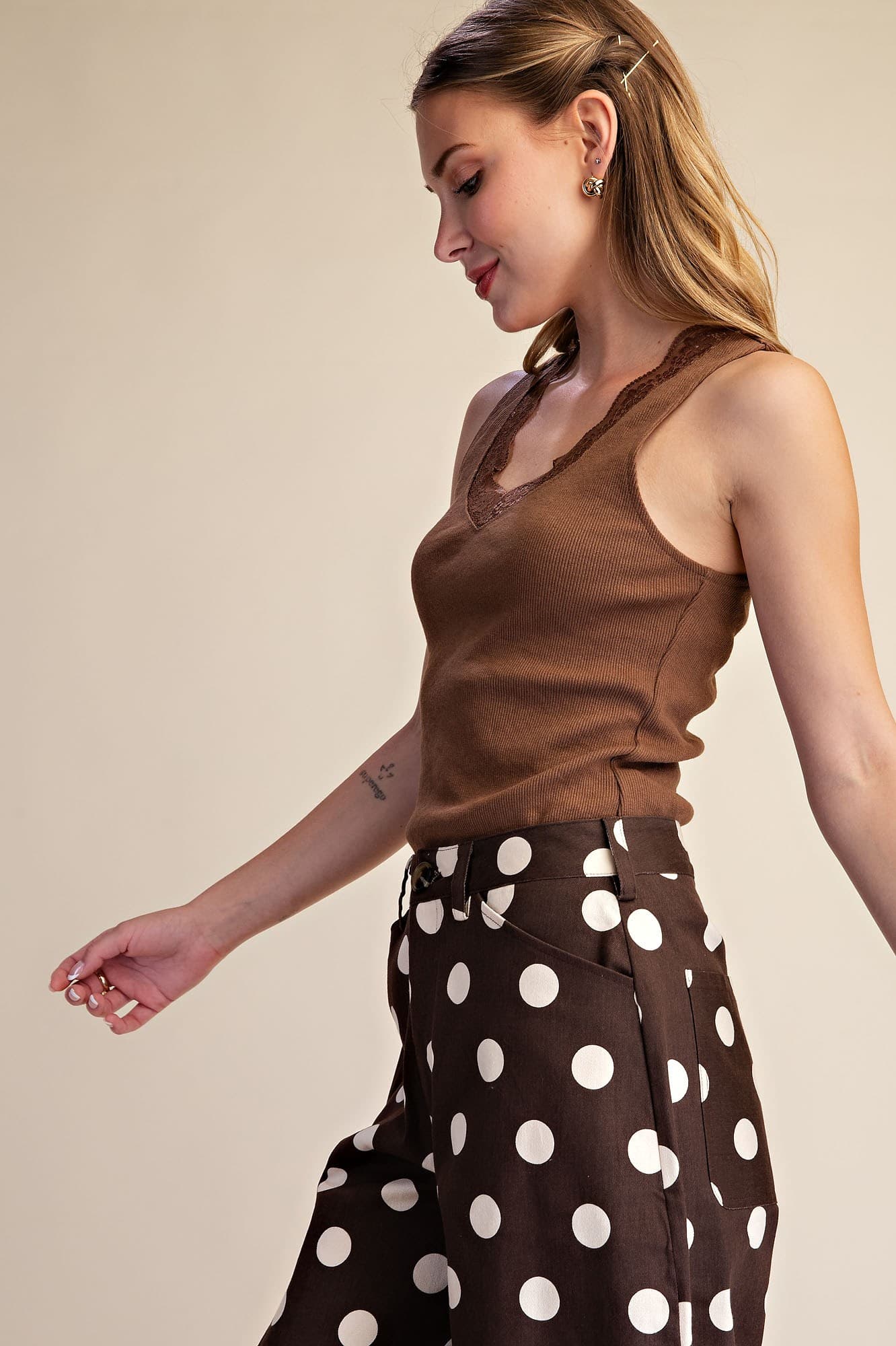 T8405 - BROWN