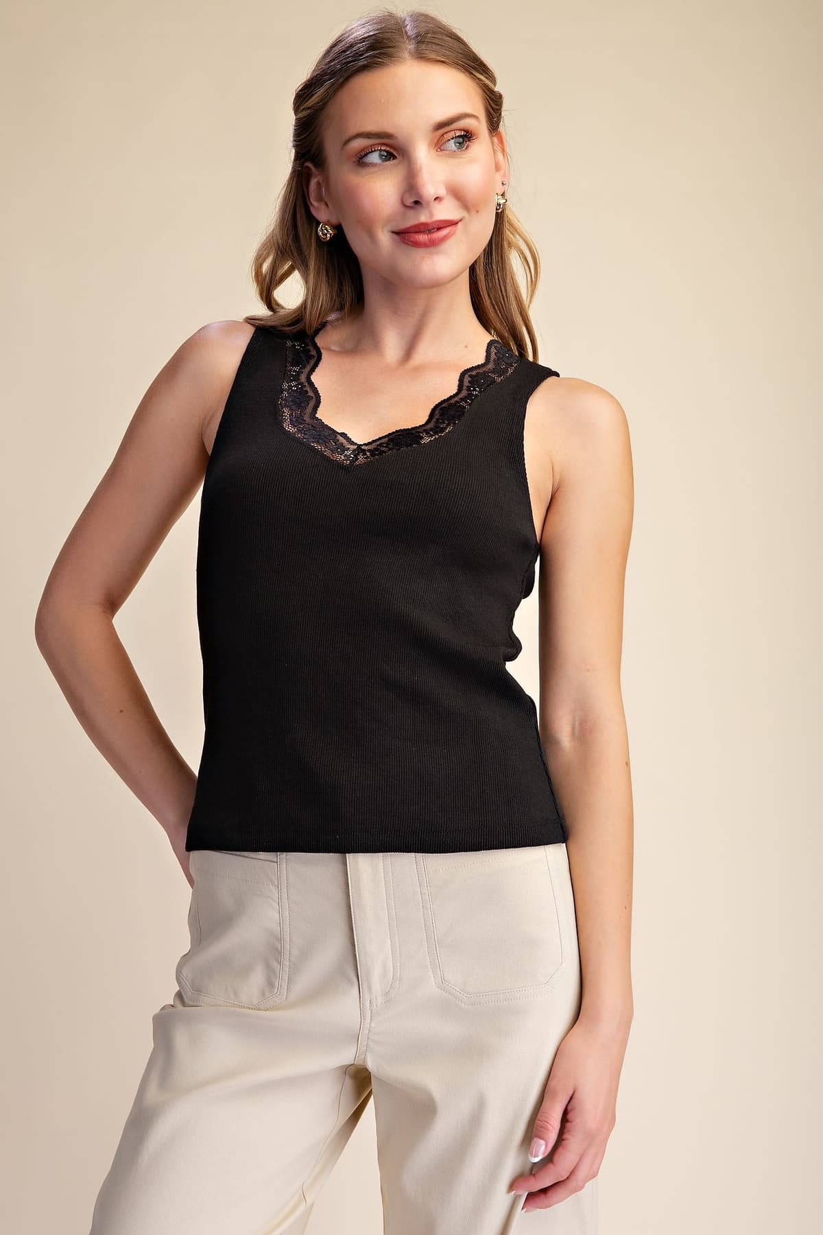 T8405 - BLACK