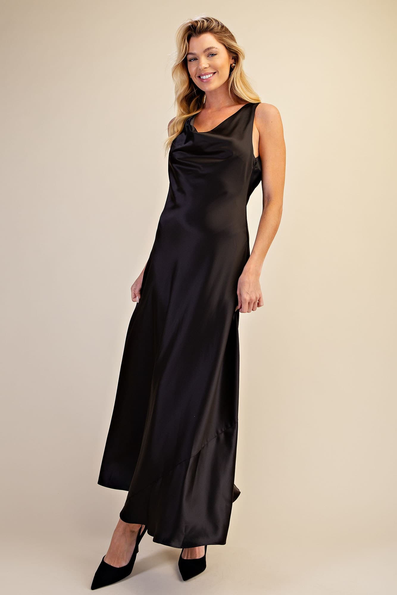 D9358 - BLACK