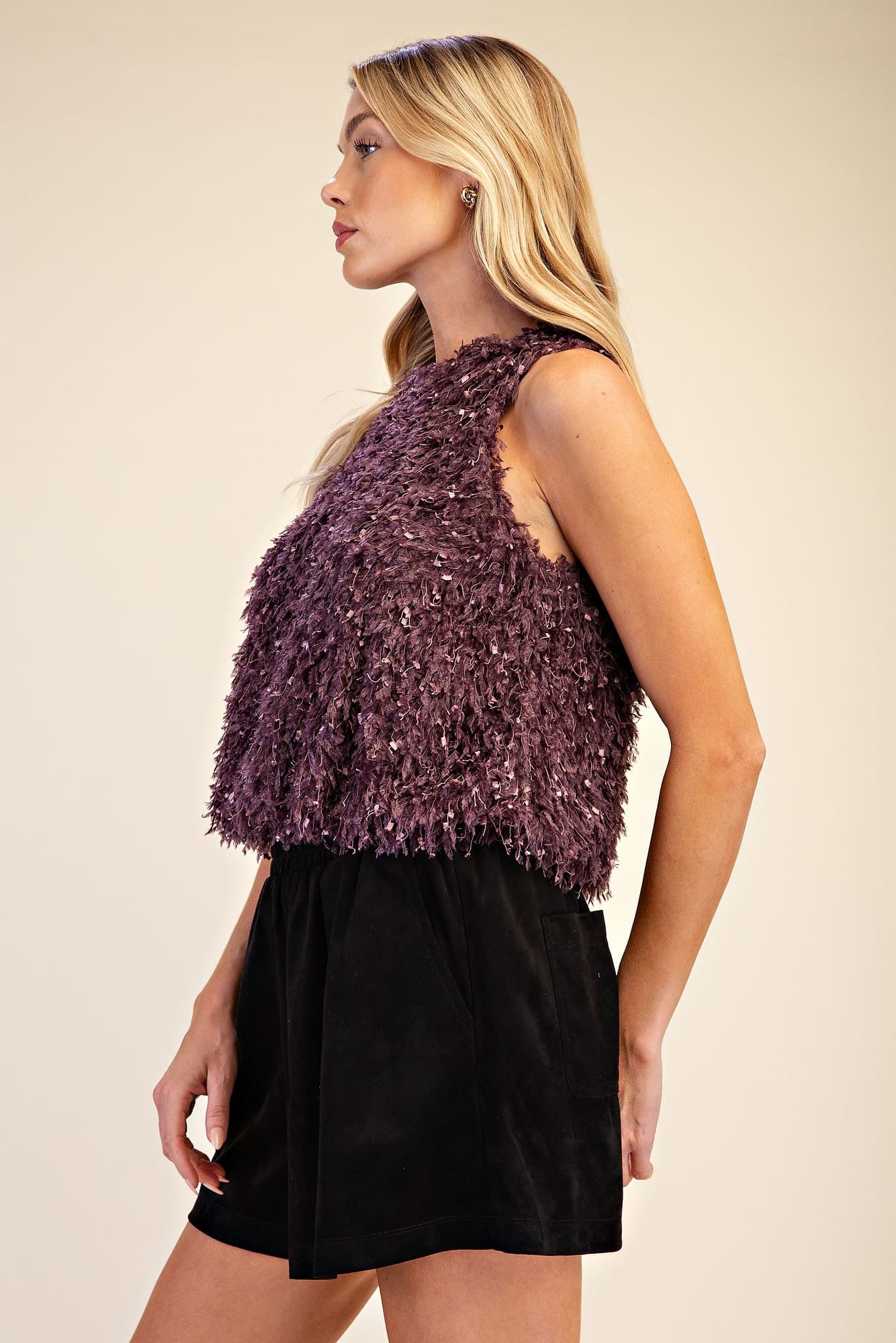 T9377 - PLUM