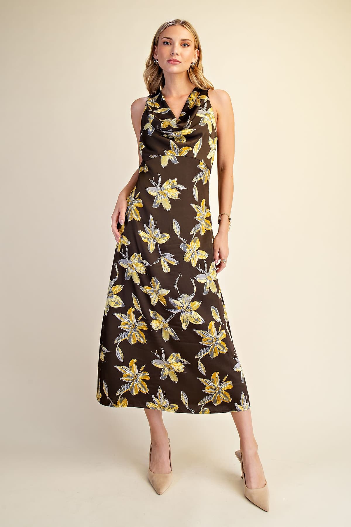 D8441 - BROWN