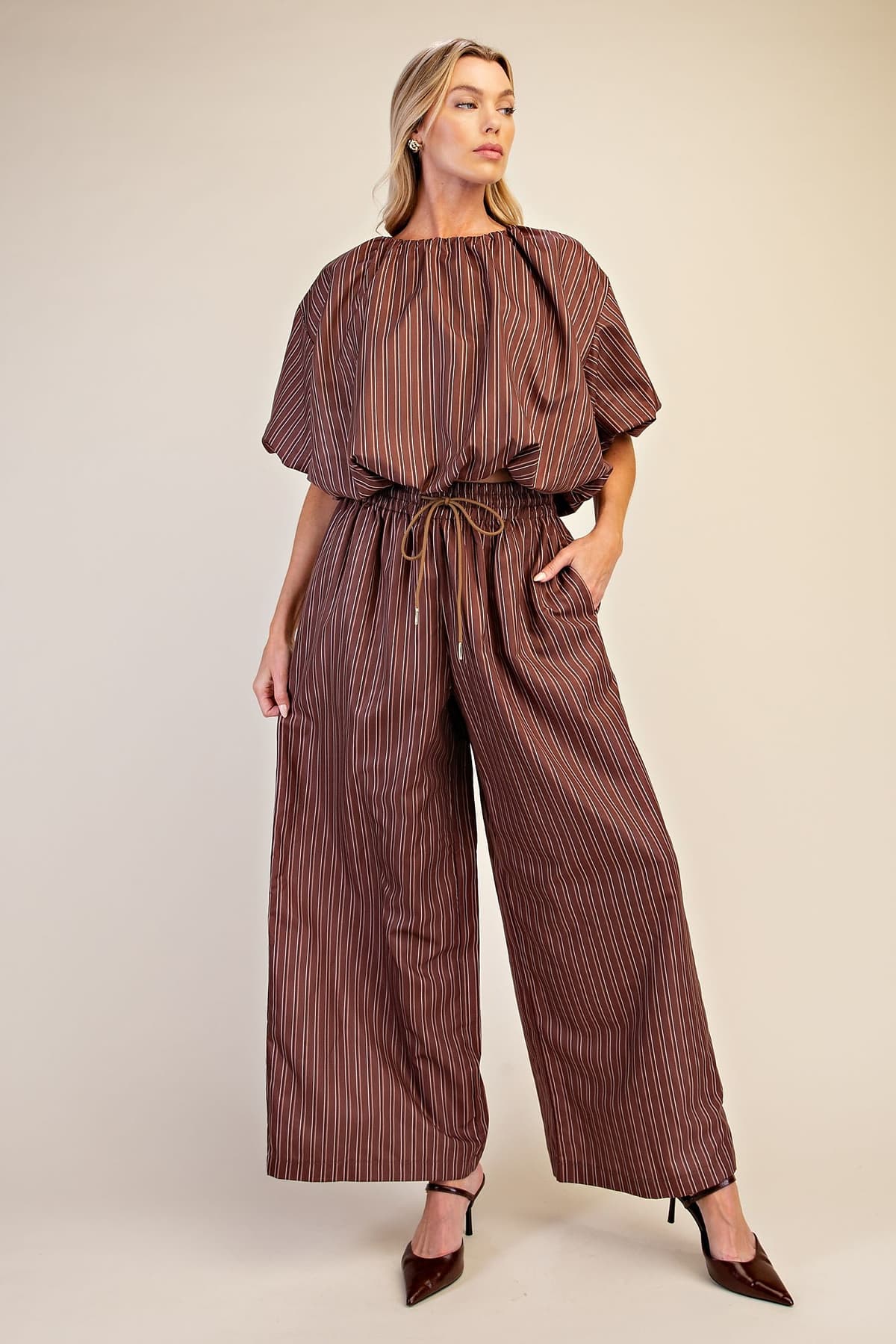 P8487 - BROWN