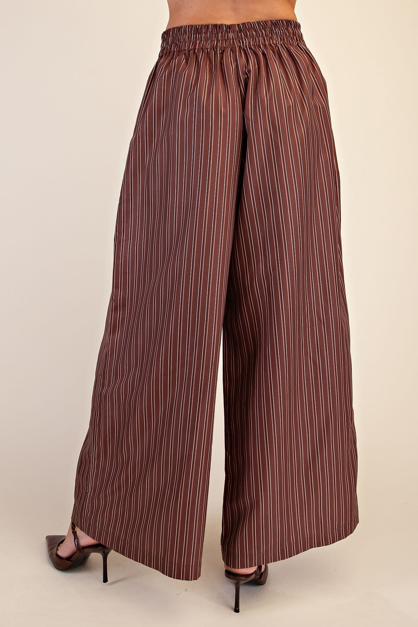 P8487 - BROWN