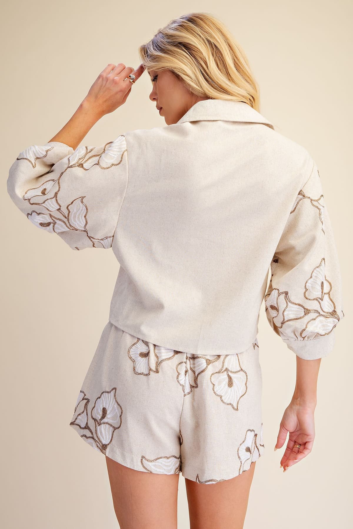 T8422 - IVORY
