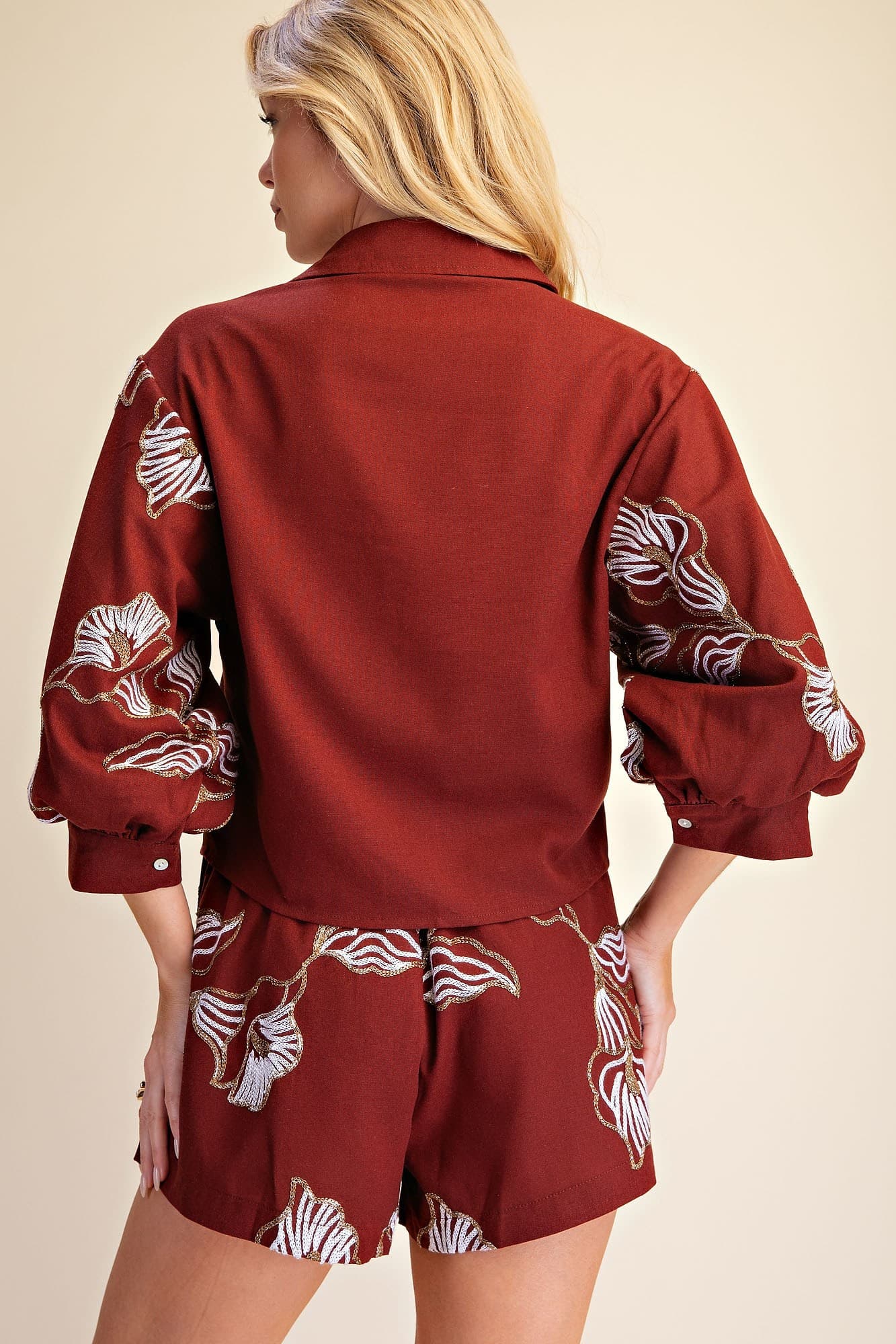 T8422 - BURGUNDY