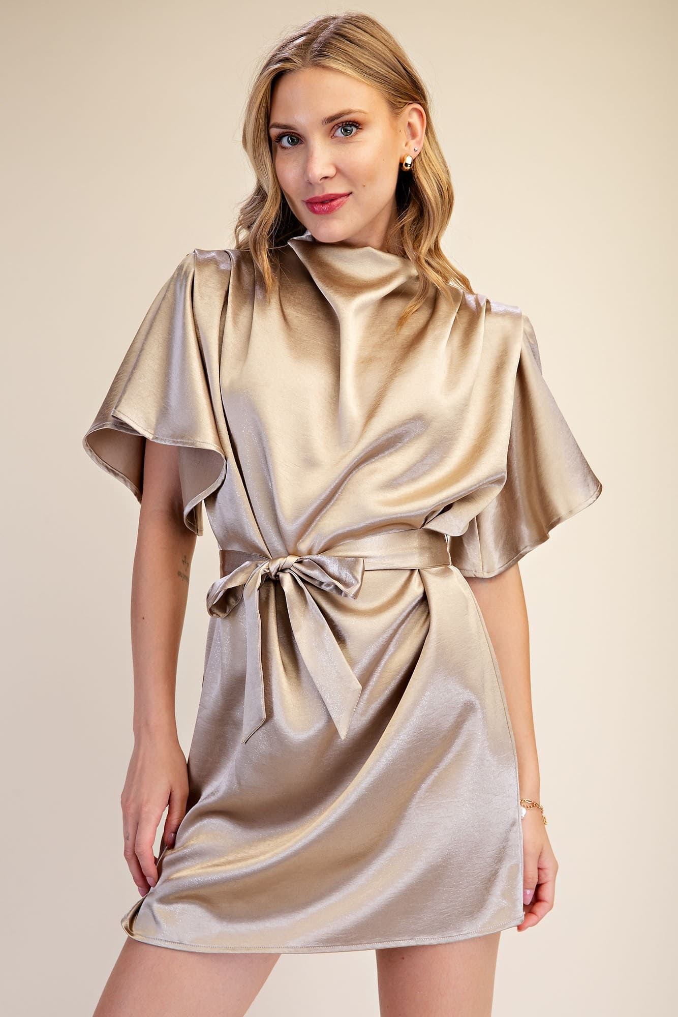 D8450 - CHAMPAGNE