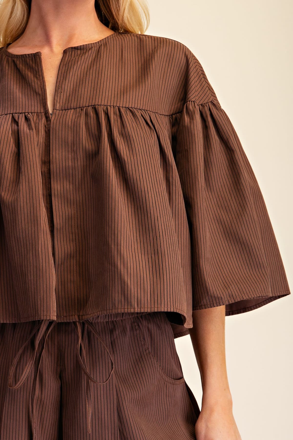 T8419 - BROWN