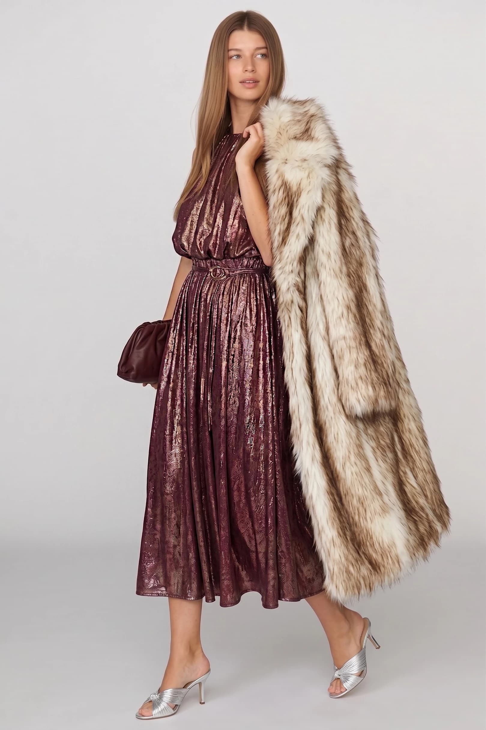 D8435 - BURGUNDY