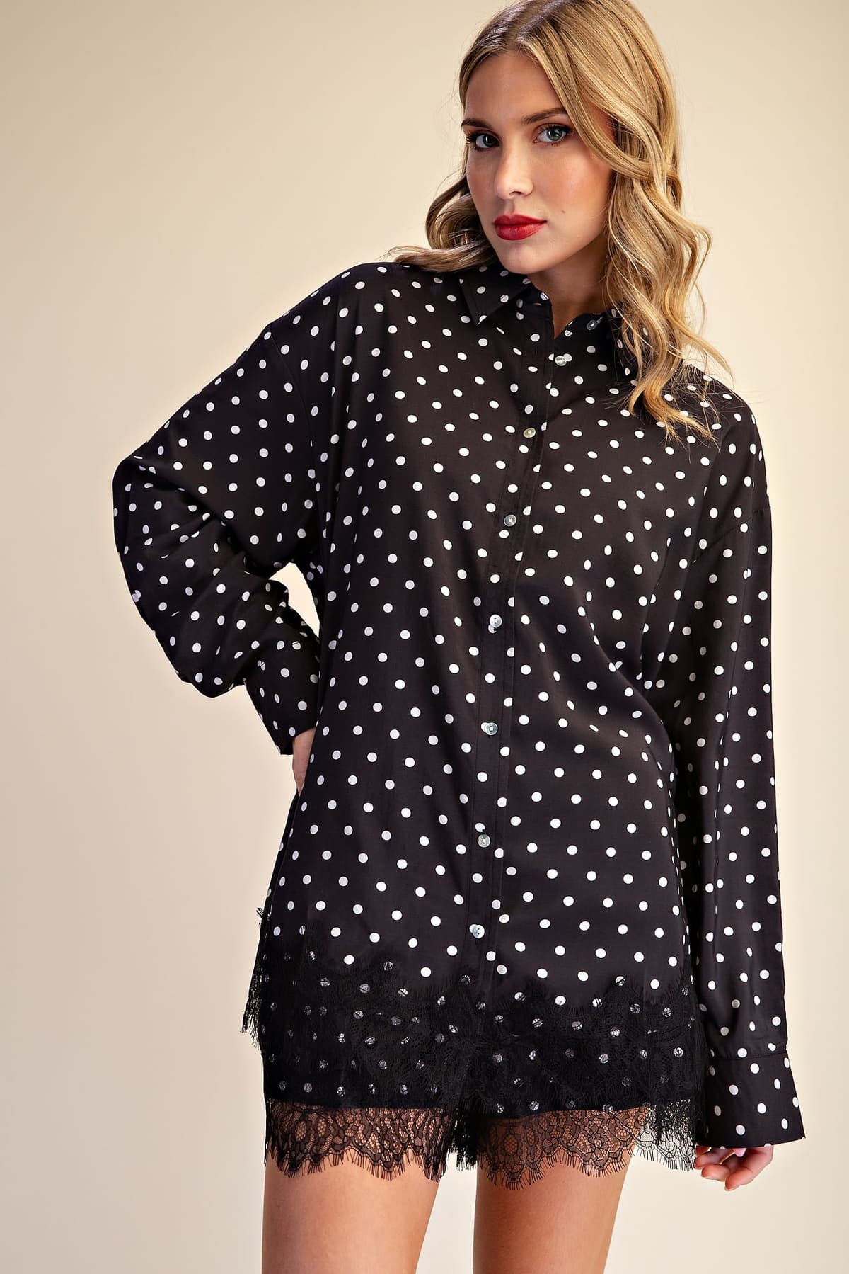 T8453 - BLACK