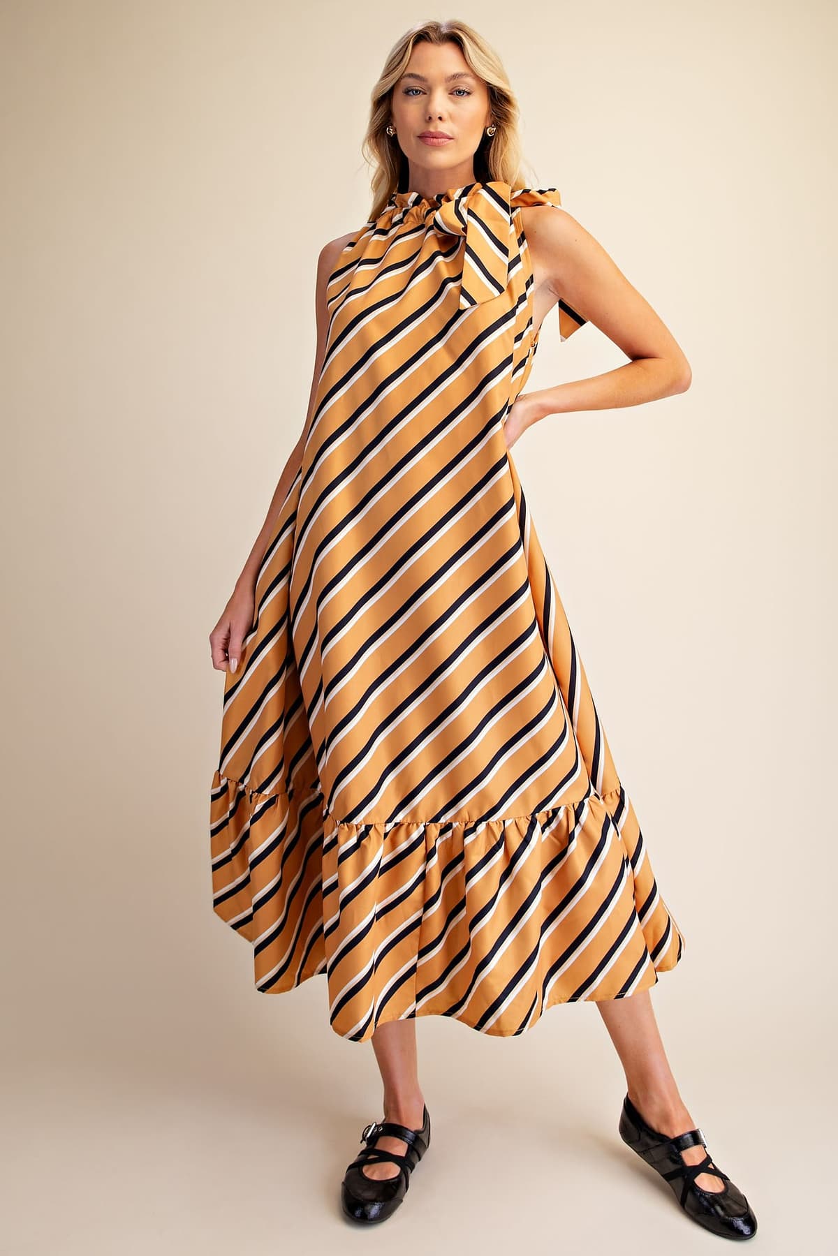 D8497 - MUSTARD