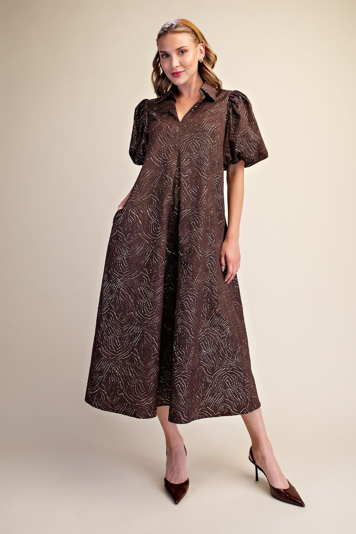 D8485 - BROWN