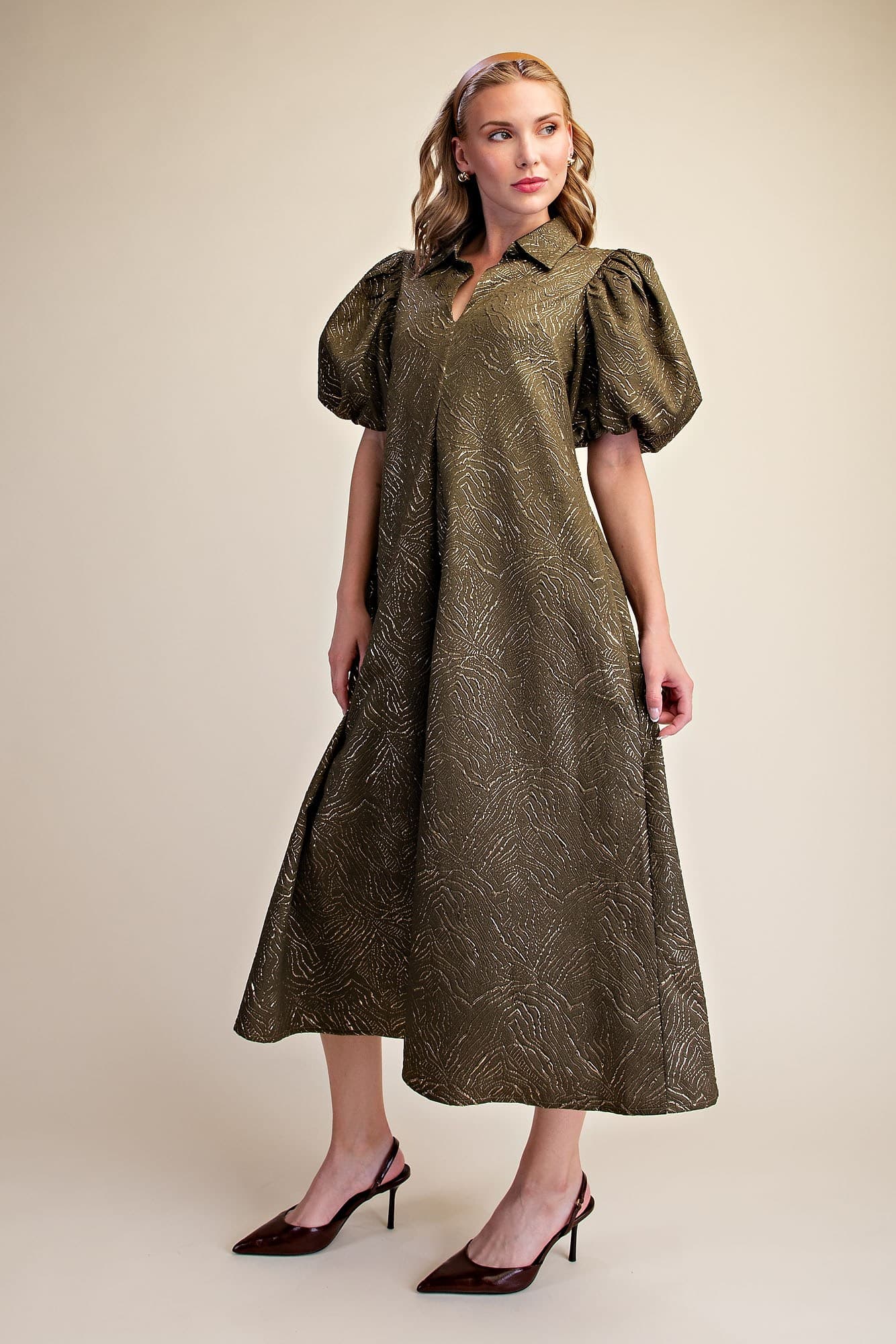 D8485 - OLIVE