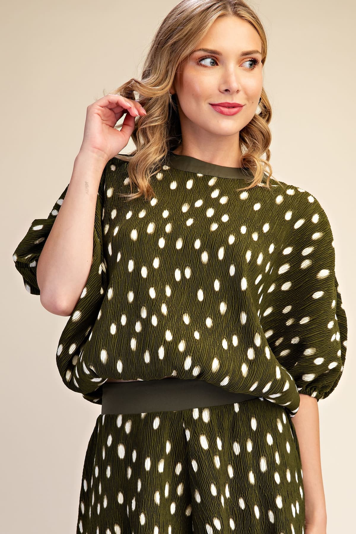 T9330 - OLIVE