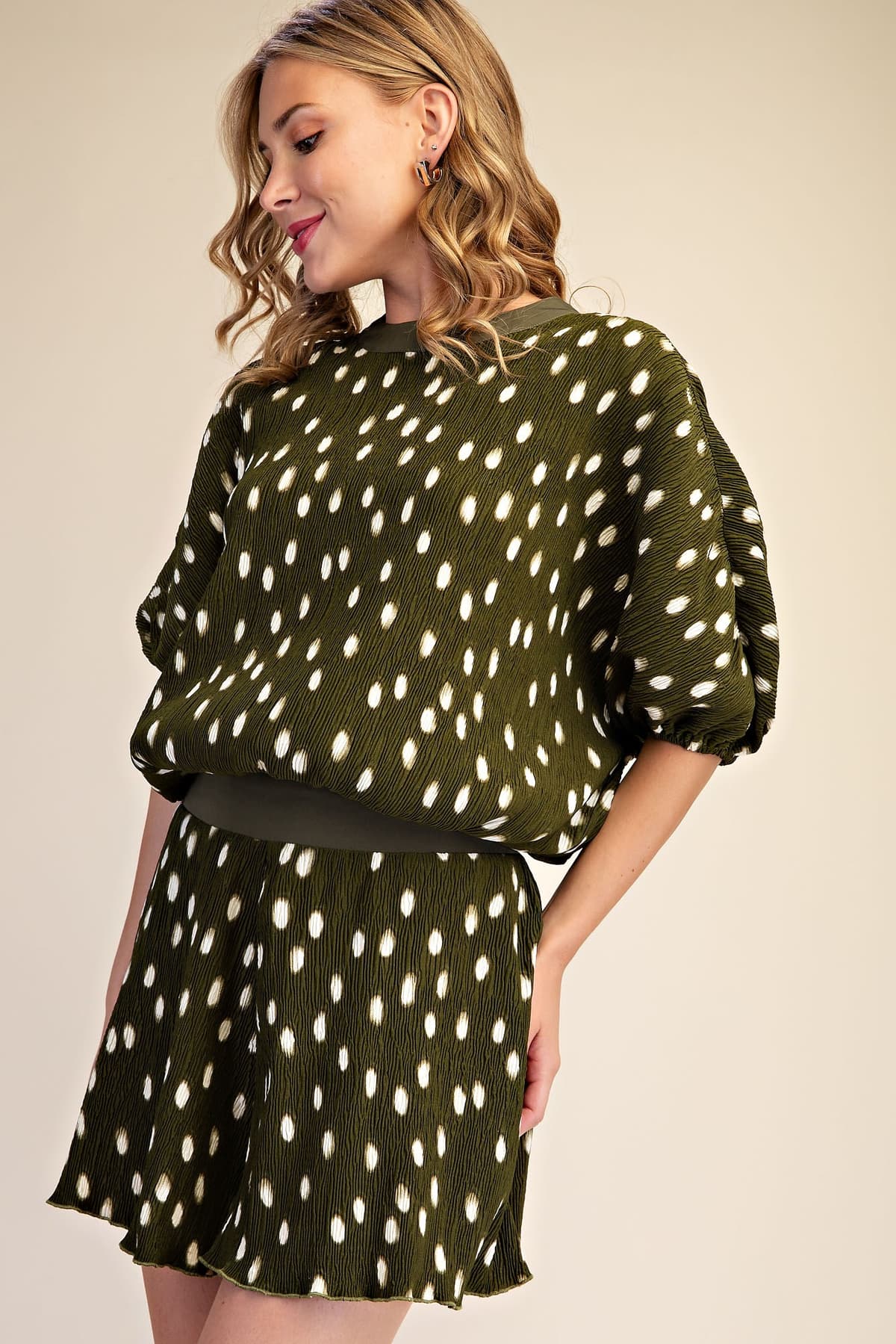 T9330 - OLIVE