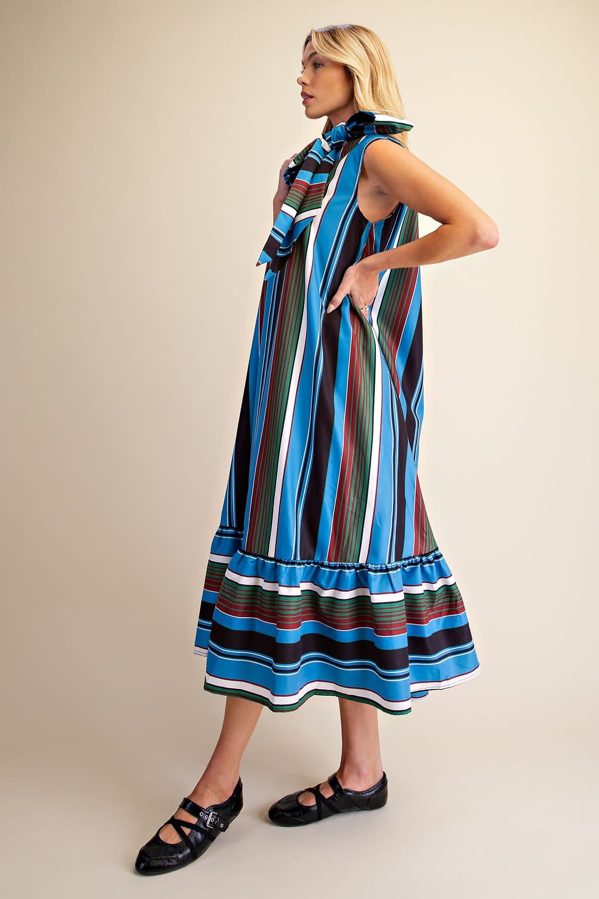 D8483 - BLUE/OLIVE