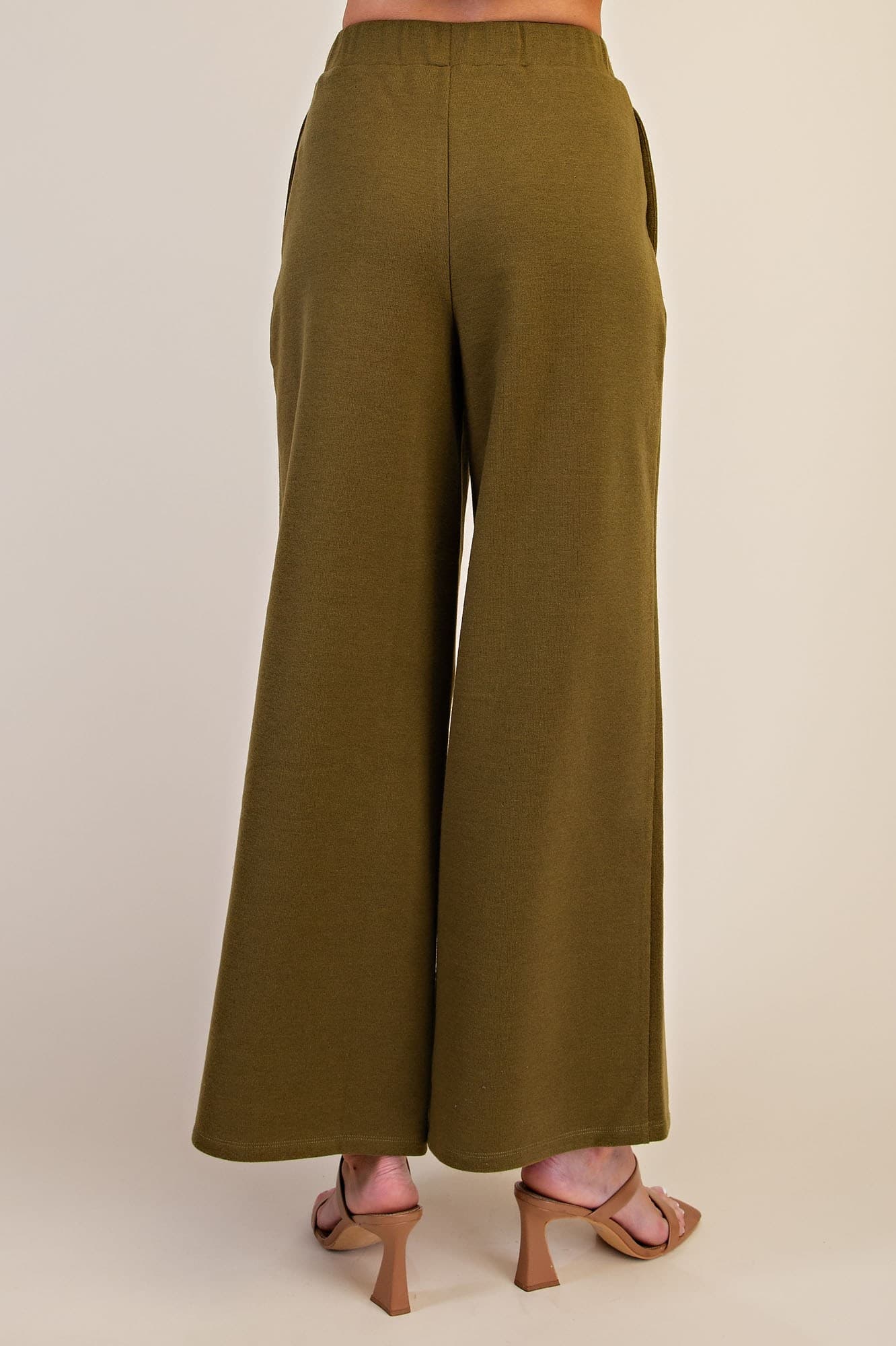 P8282 - OLIVE