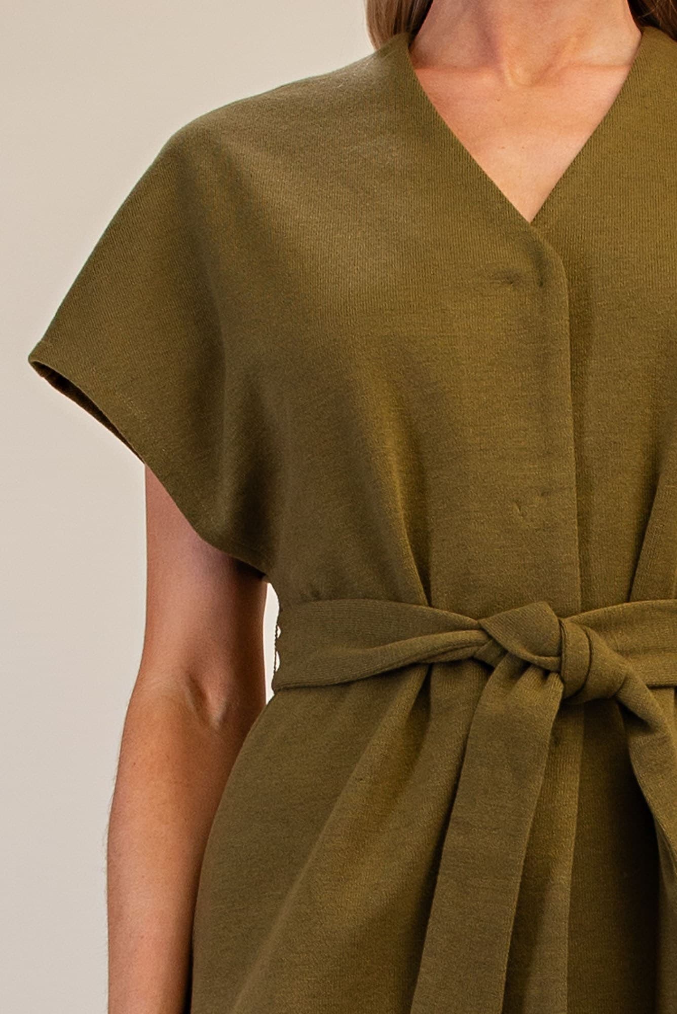 T8281 - OLIVE