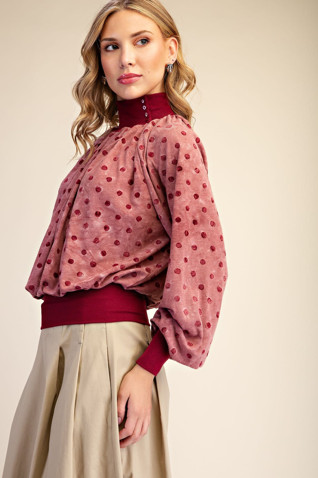 T9322 - BURGUNDY