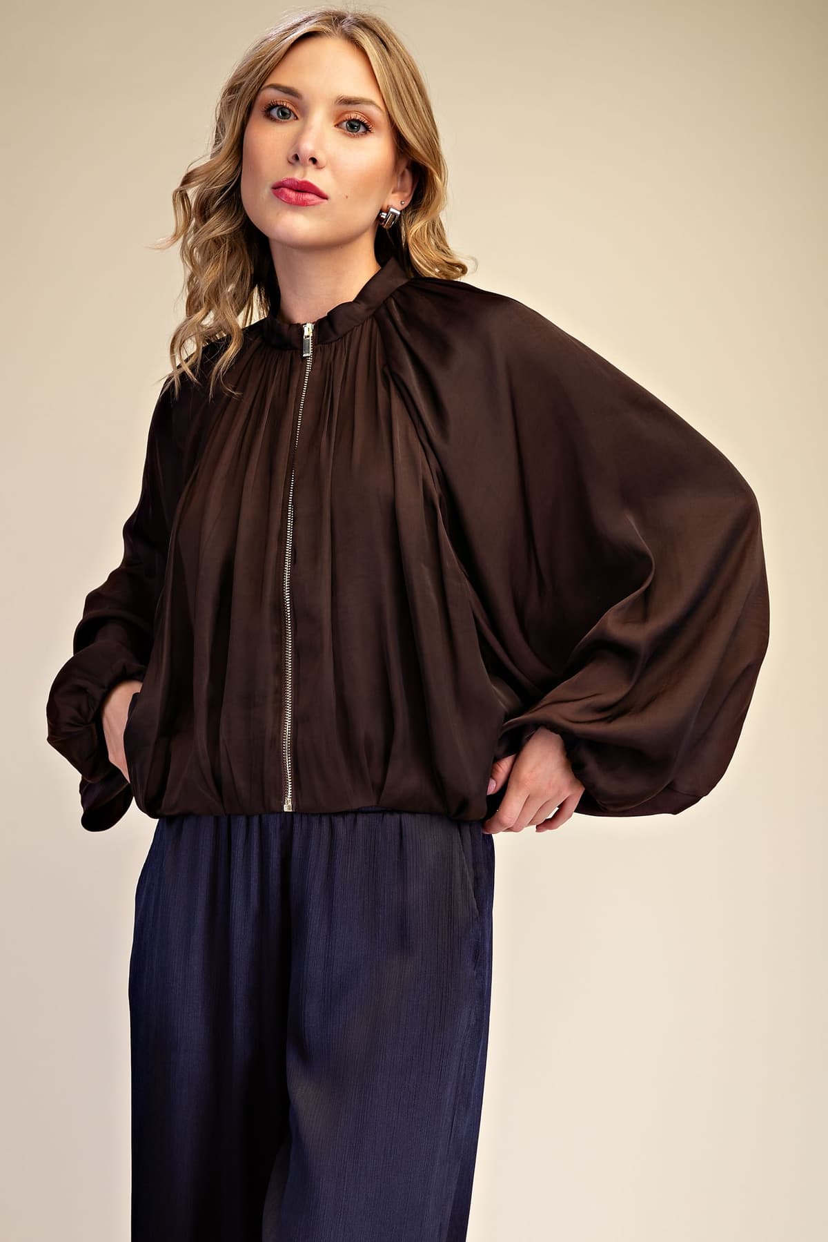 J9375 - BROWN