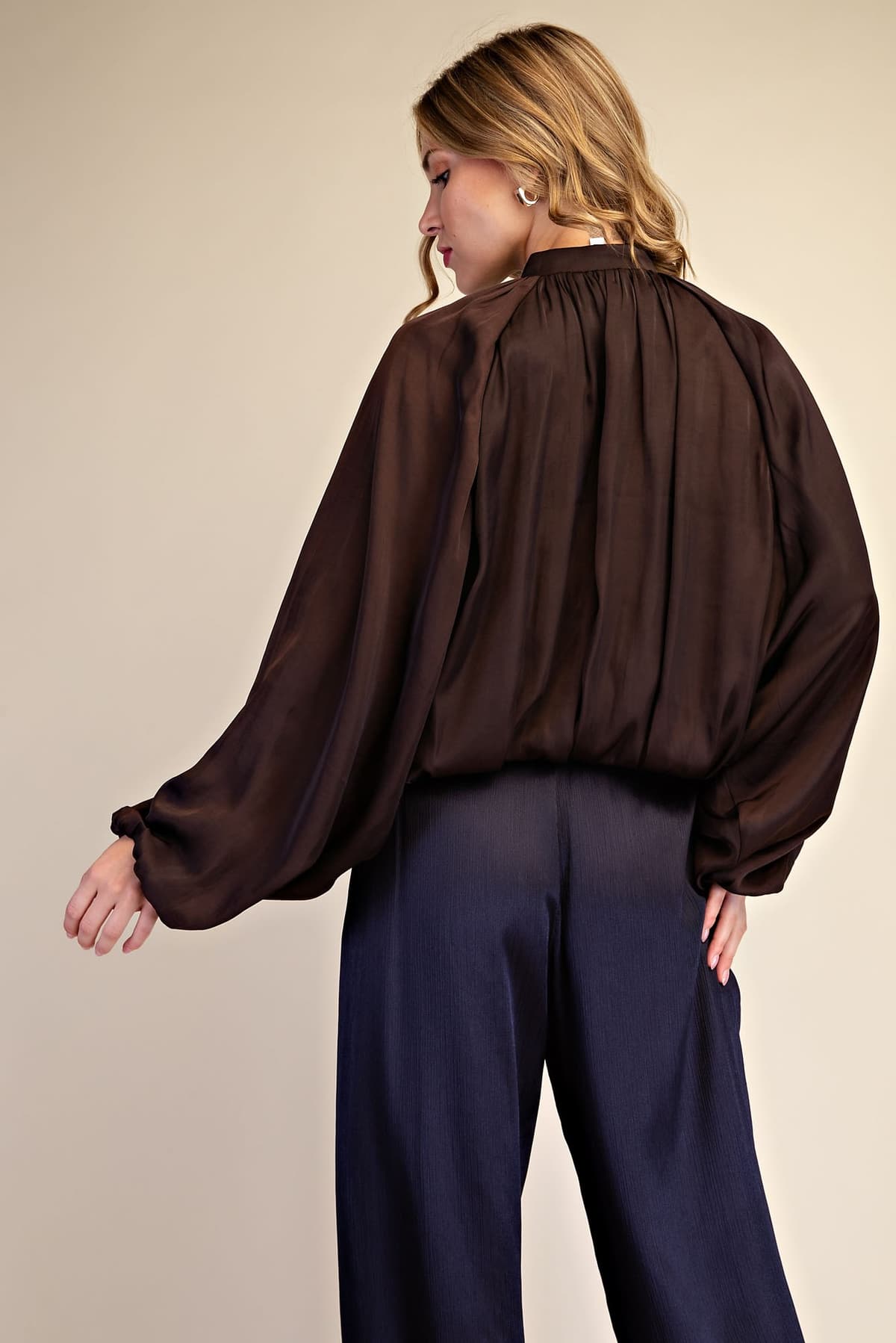 J9375 - BROWN