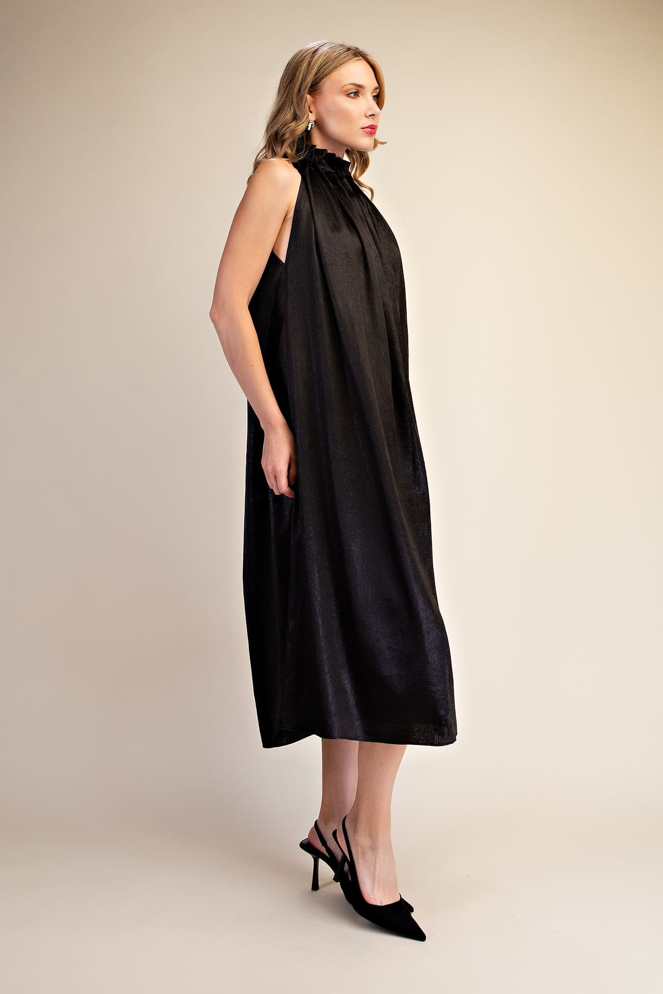 D9383 - BLACK