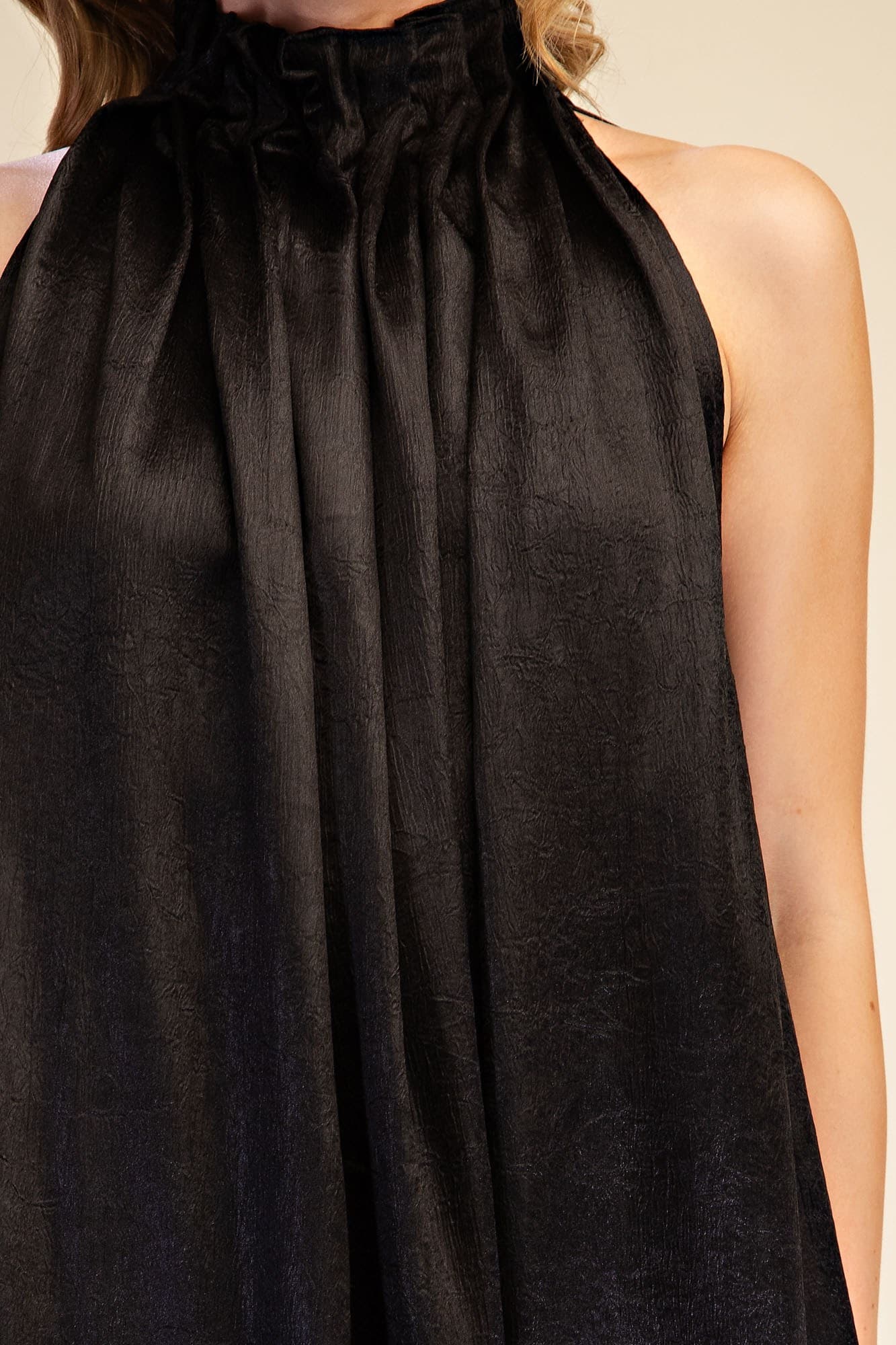 D9383 - BLACK