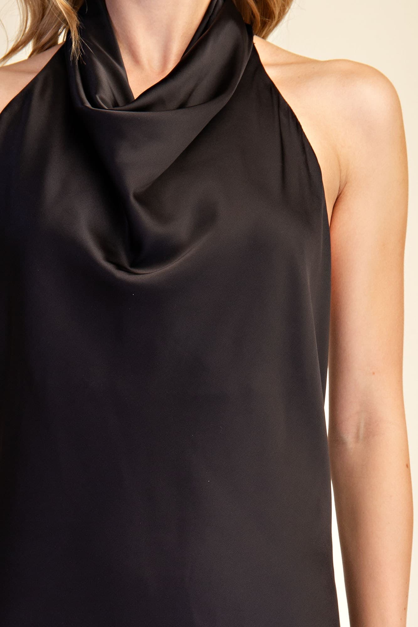D9357 - BLACK