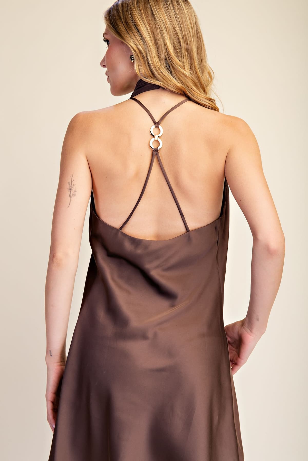 D9357 - BROWN