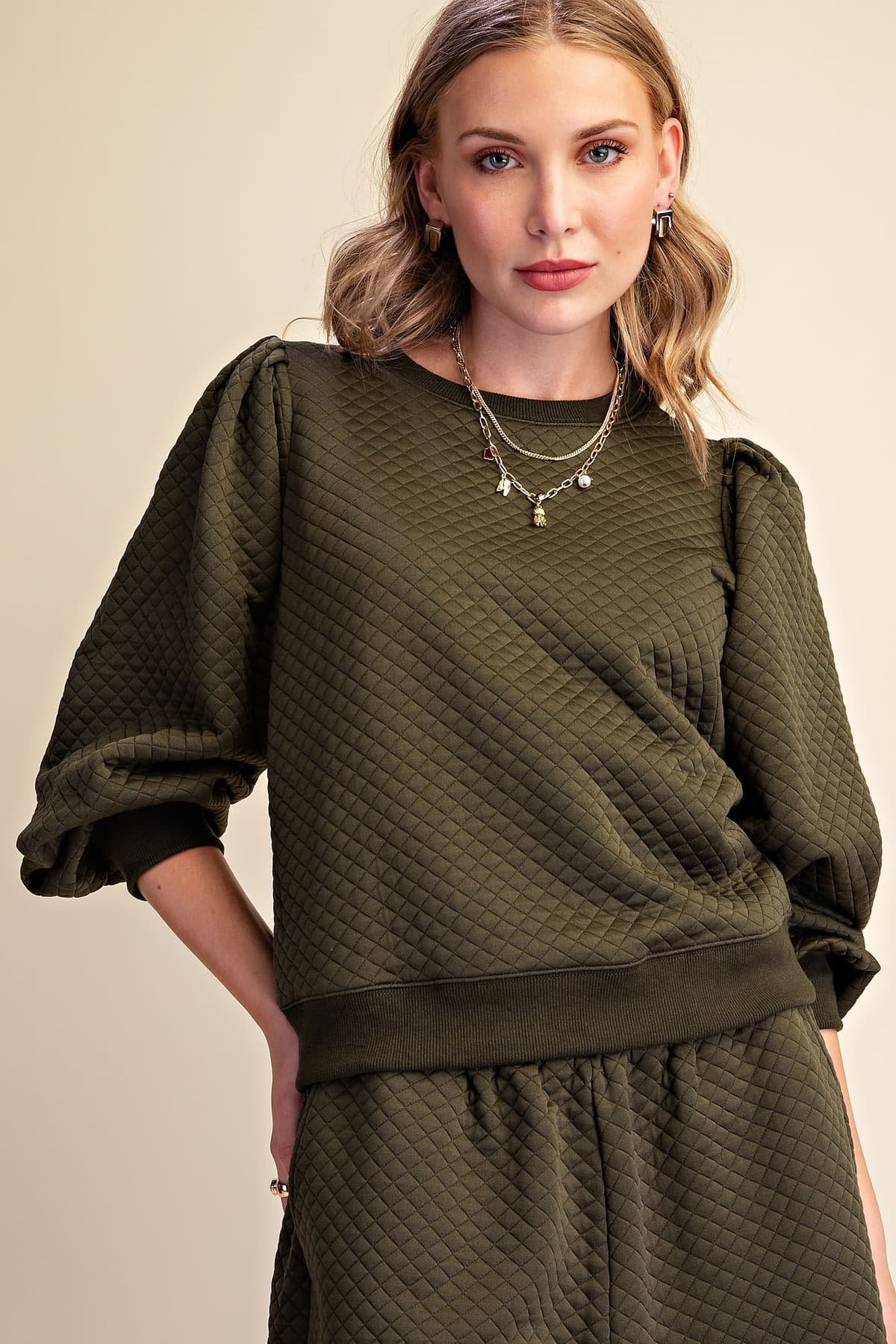 T9327 - OLIVE