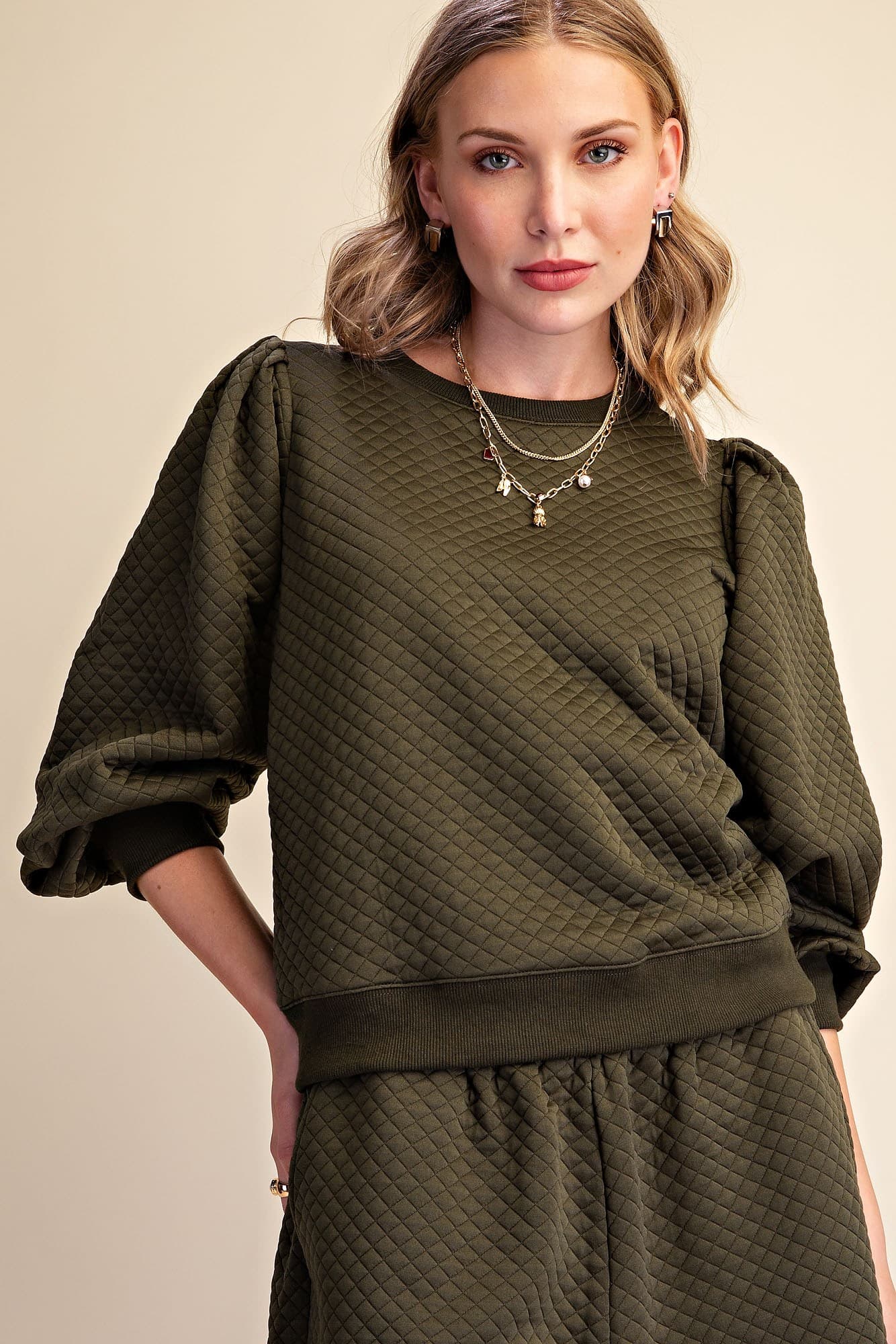 T9327 - OLIVE