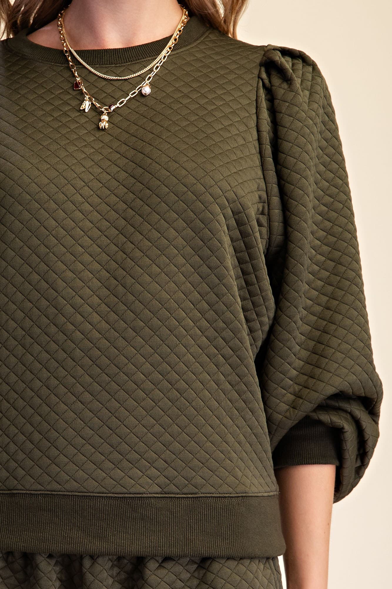 T9327 - OLIVE