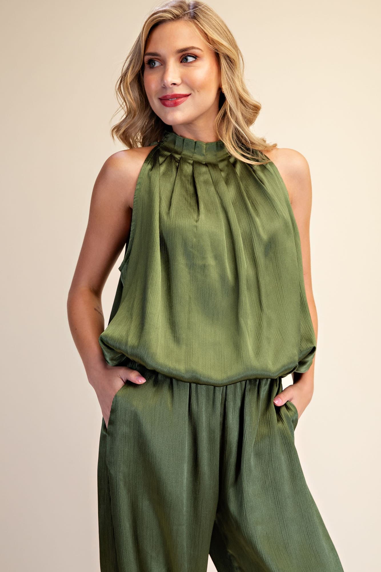T9324 - OLIVE