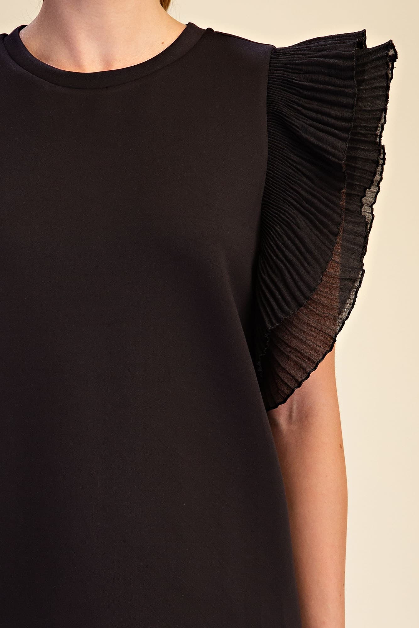T9300 - BLACK