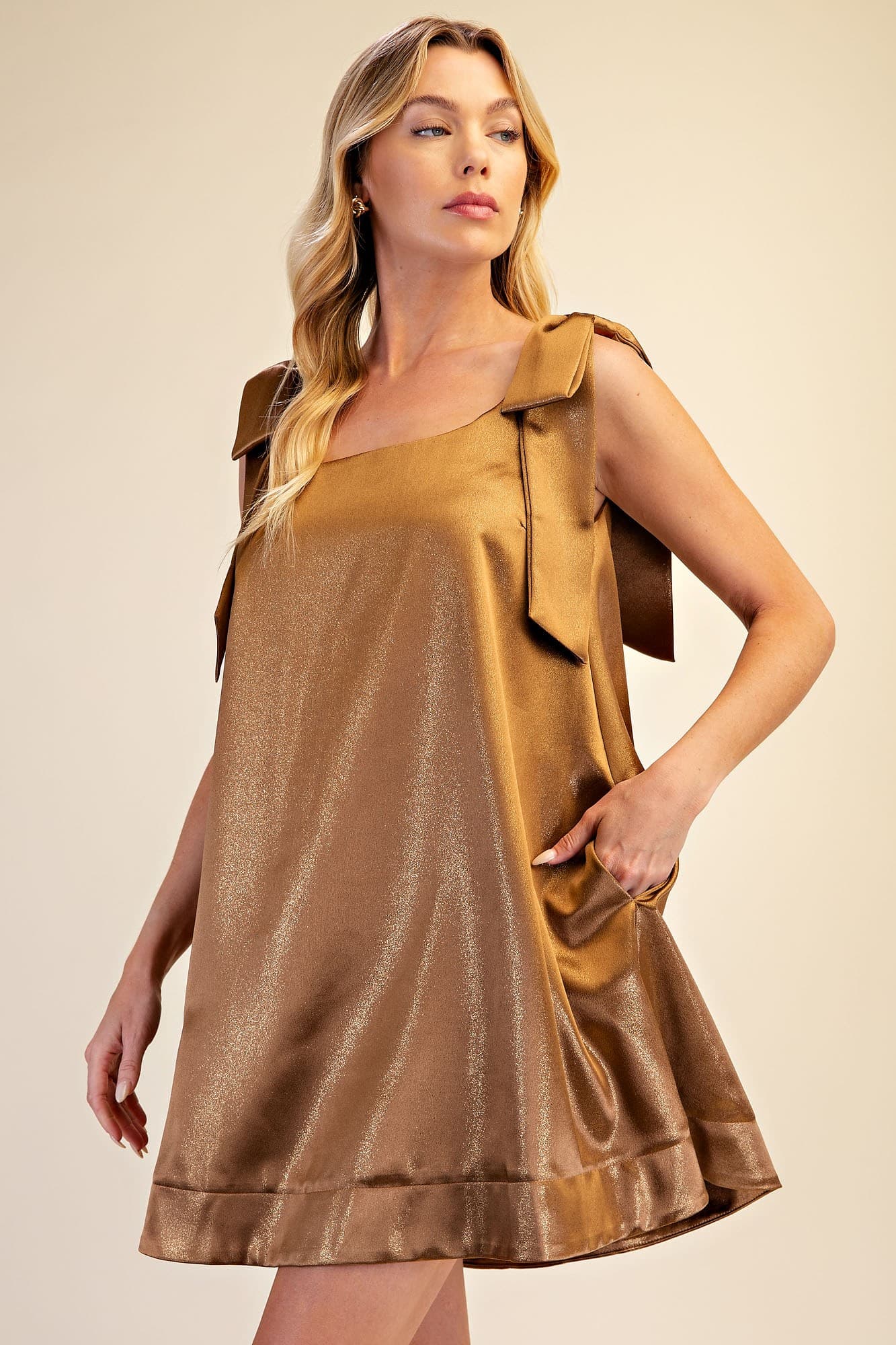 D8540 - GOLD