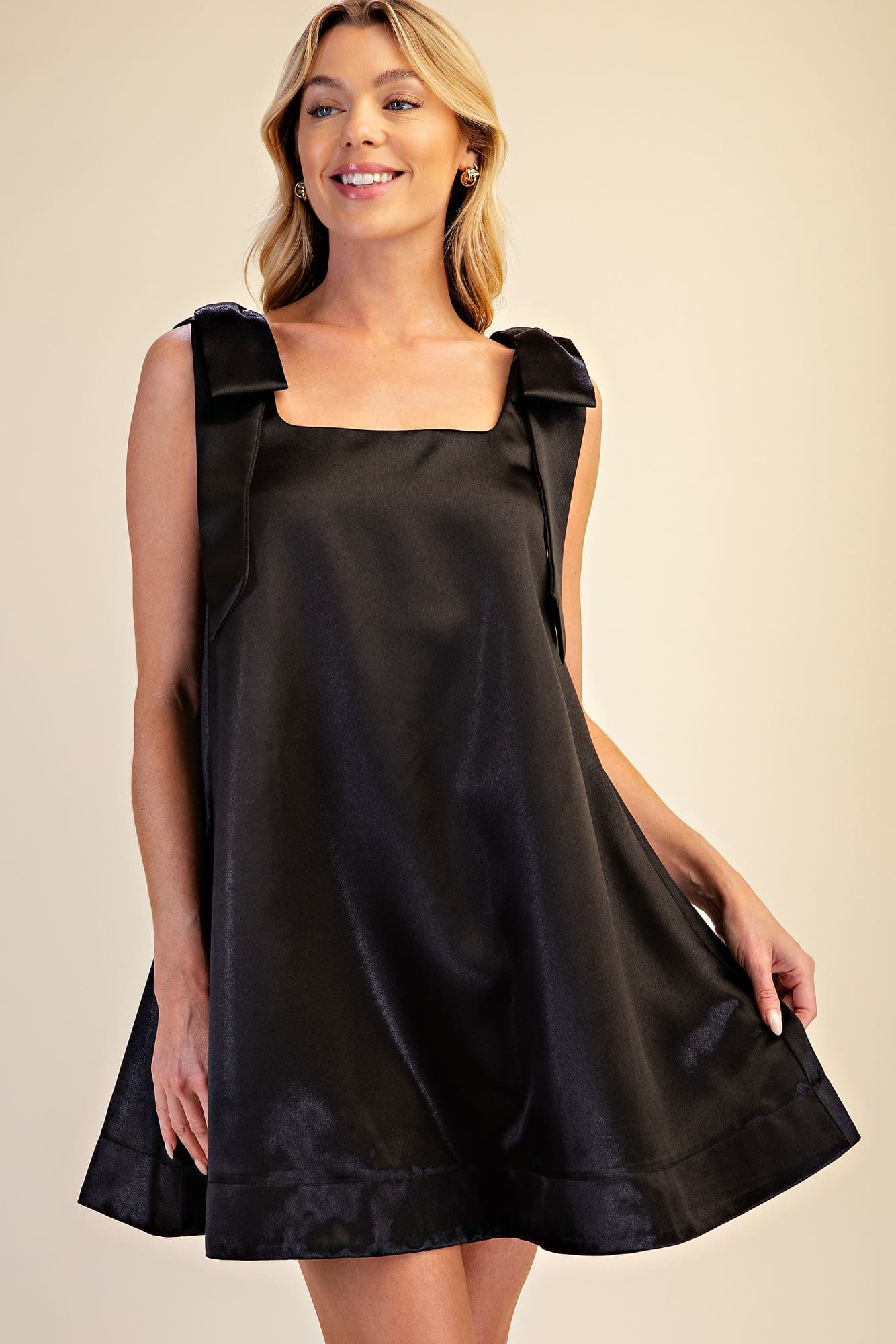 D8540 - BLACK