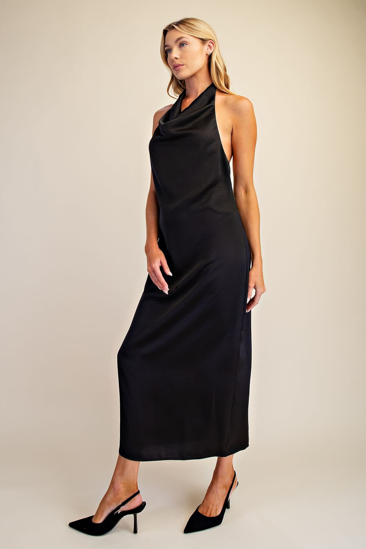 D9389 - BLACK