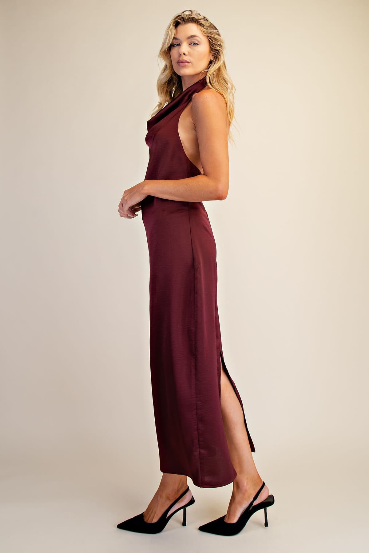 D9389 - BURGUNDY