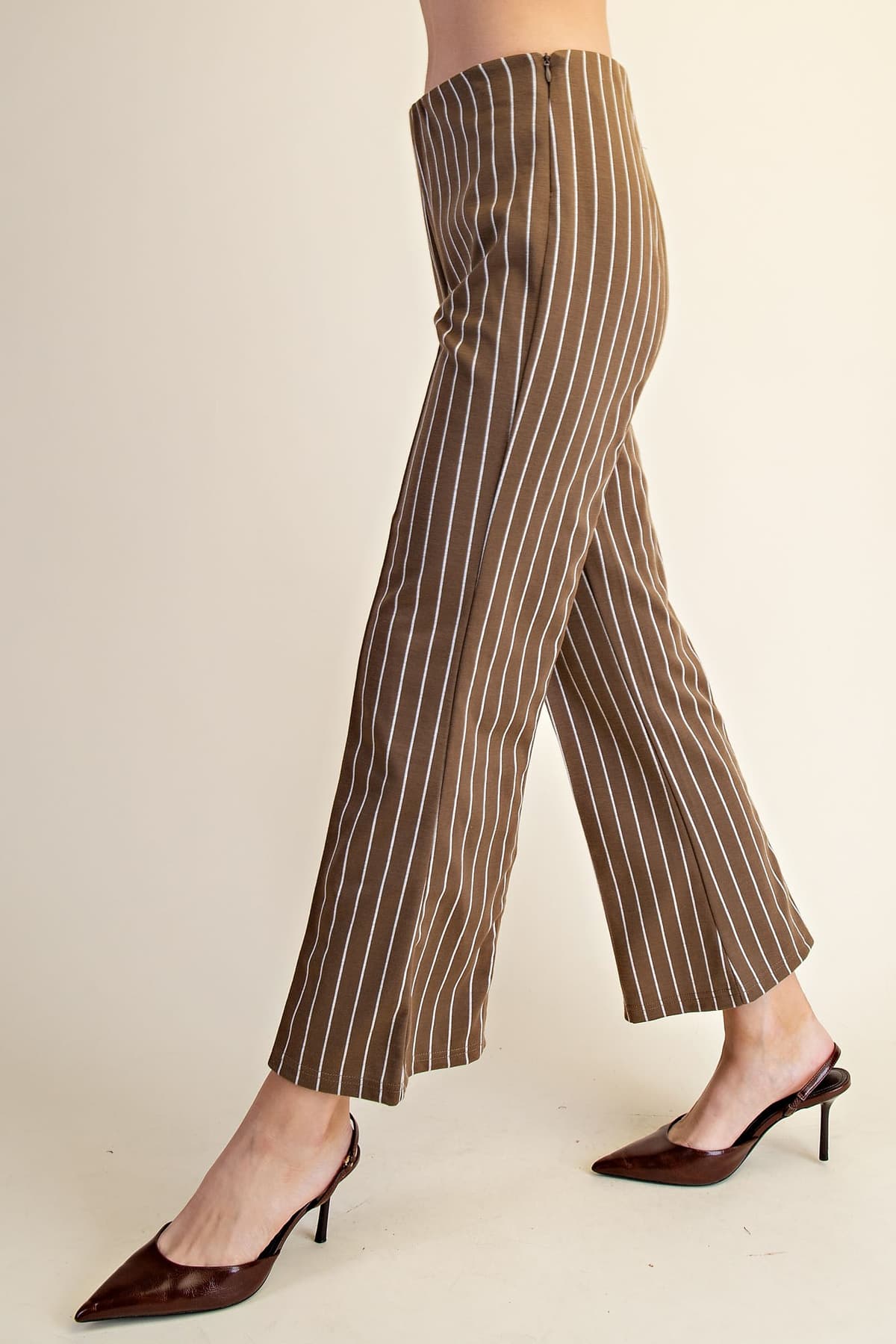 P8524 - OLIVE