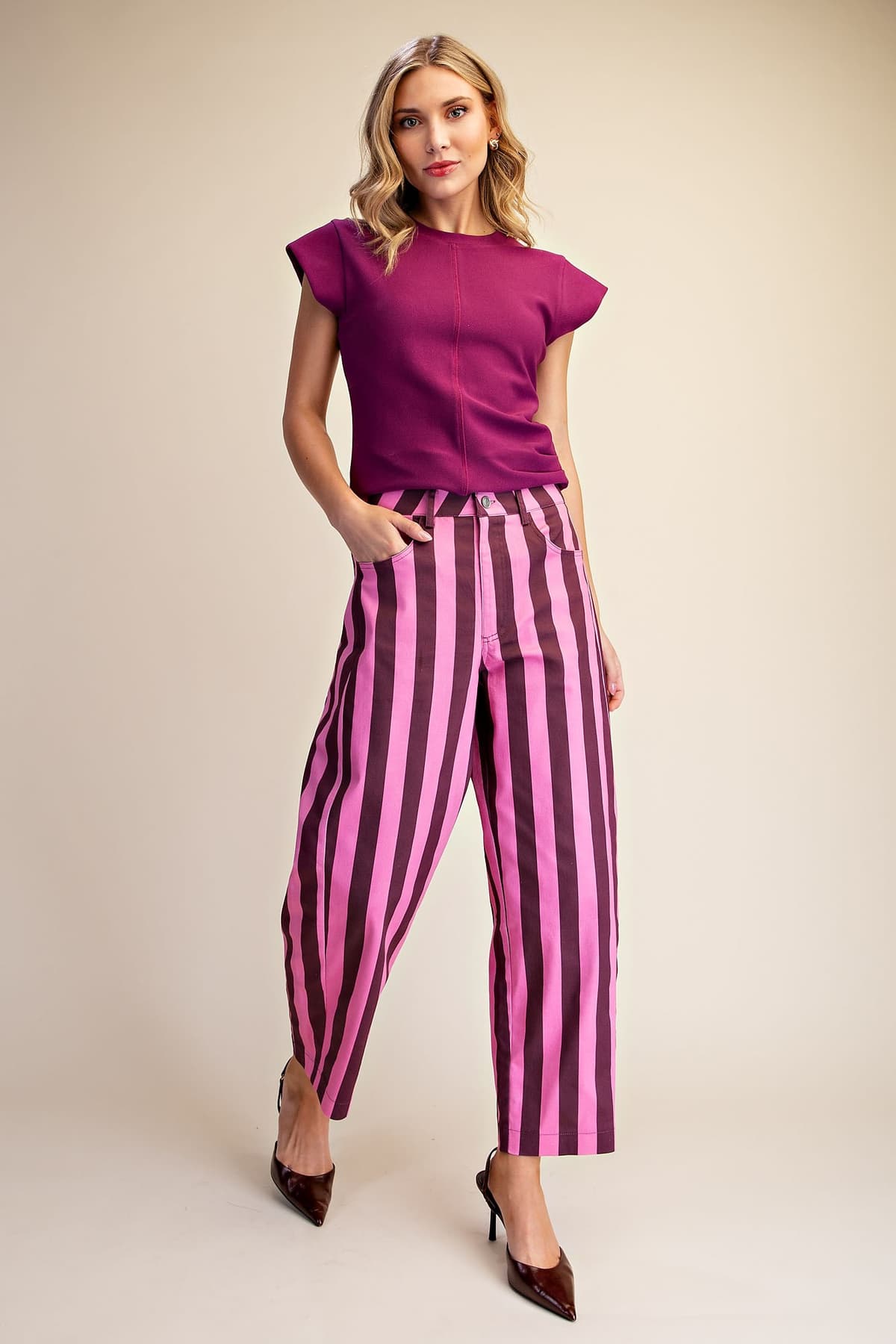 P8533 - PLUM