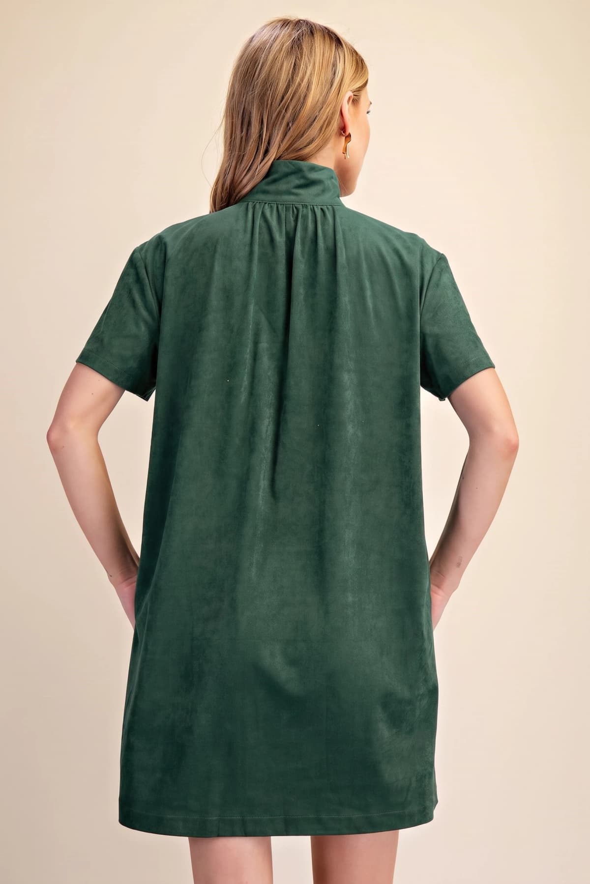 D8568 - HUNTER GREEN