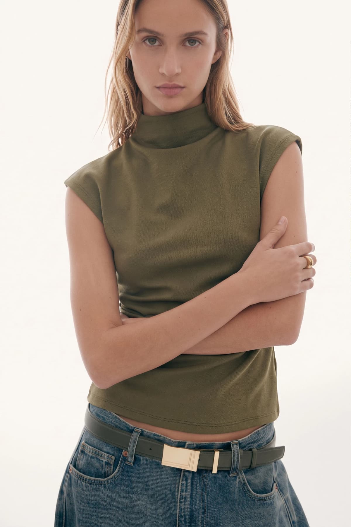 T9538 - OLIVE