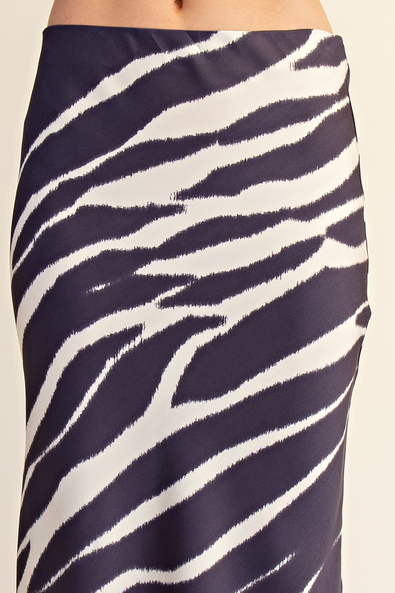 S9511 - BLACK