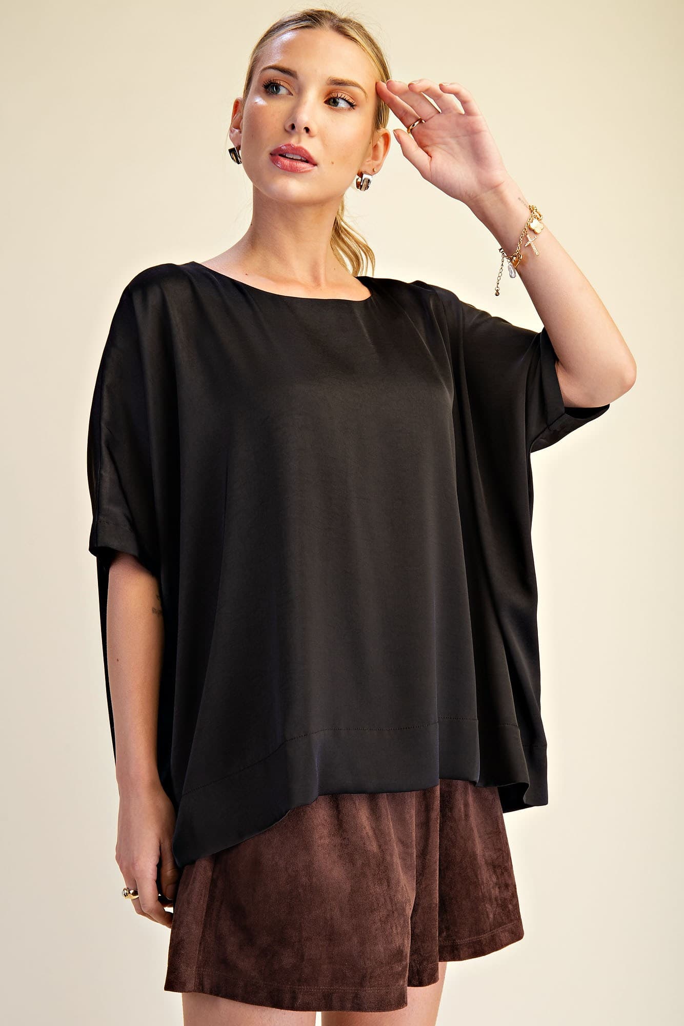 T8575 - BLACK