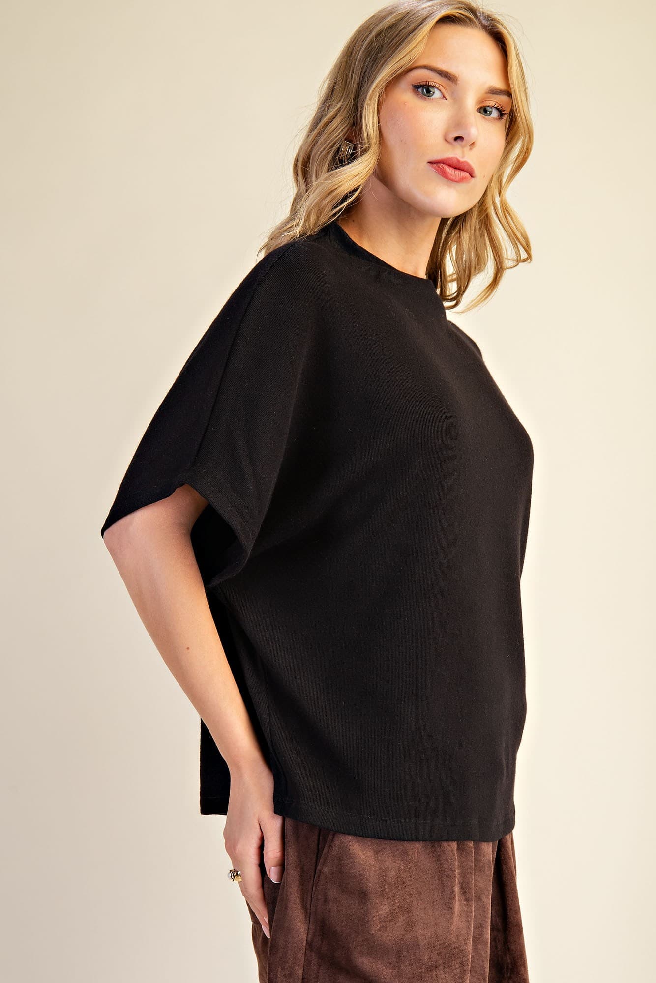 T8550 - BLACK