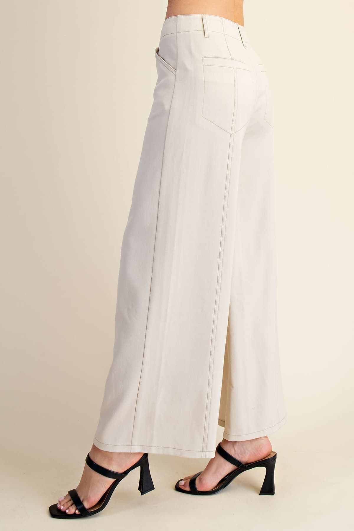 P8576 - BEIGE