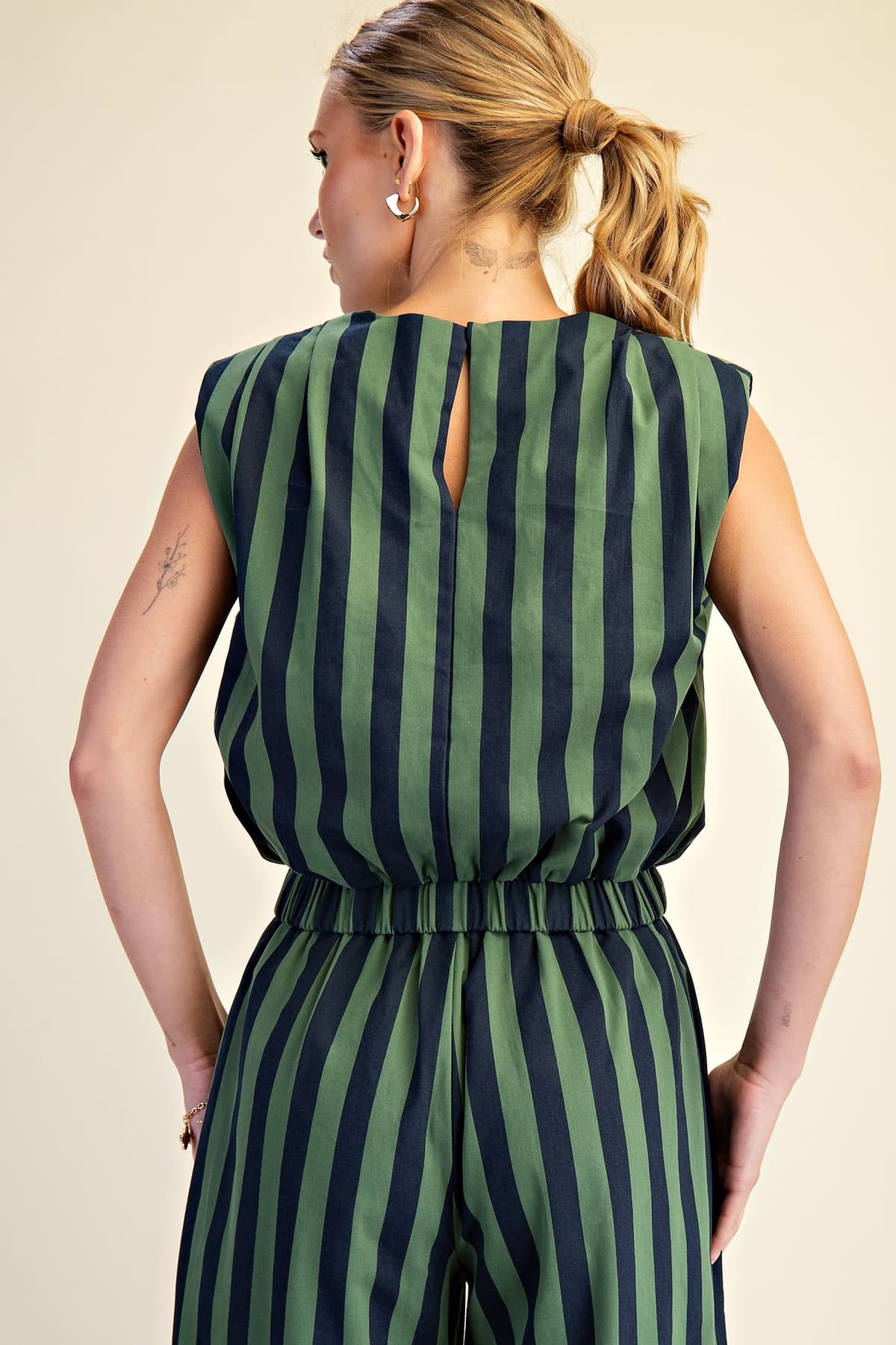 T9428 - GREEN