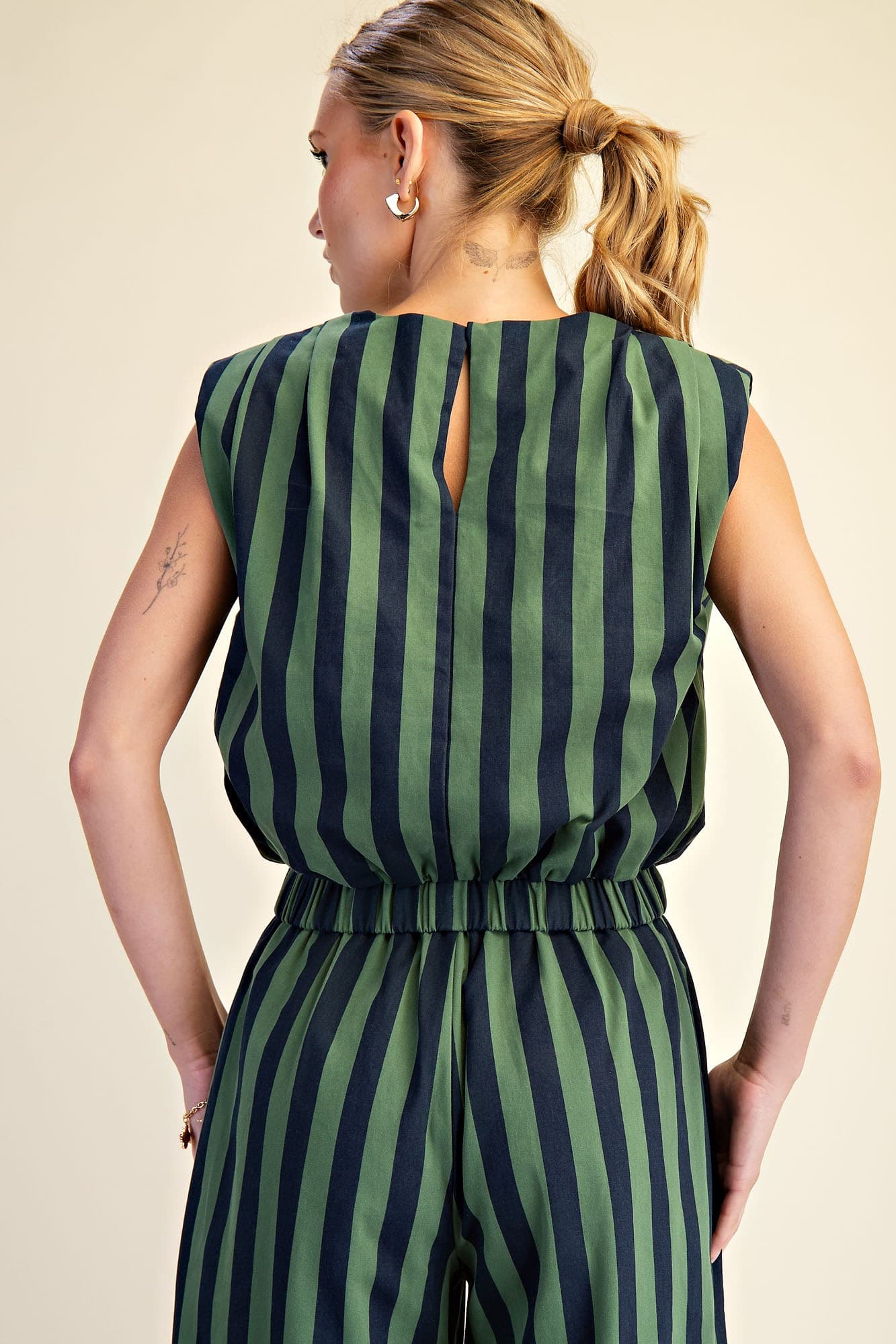 T9428 - GREEN